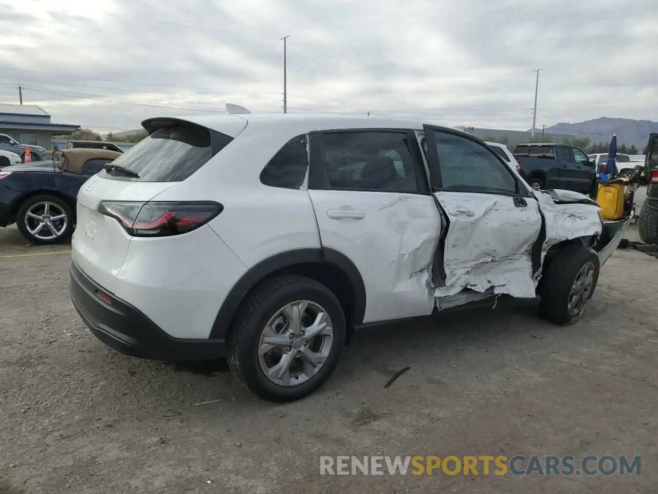 3 fotografías del automóvil dañado 3CZRZ1H35PM708103 HONDA HR-V 2023
