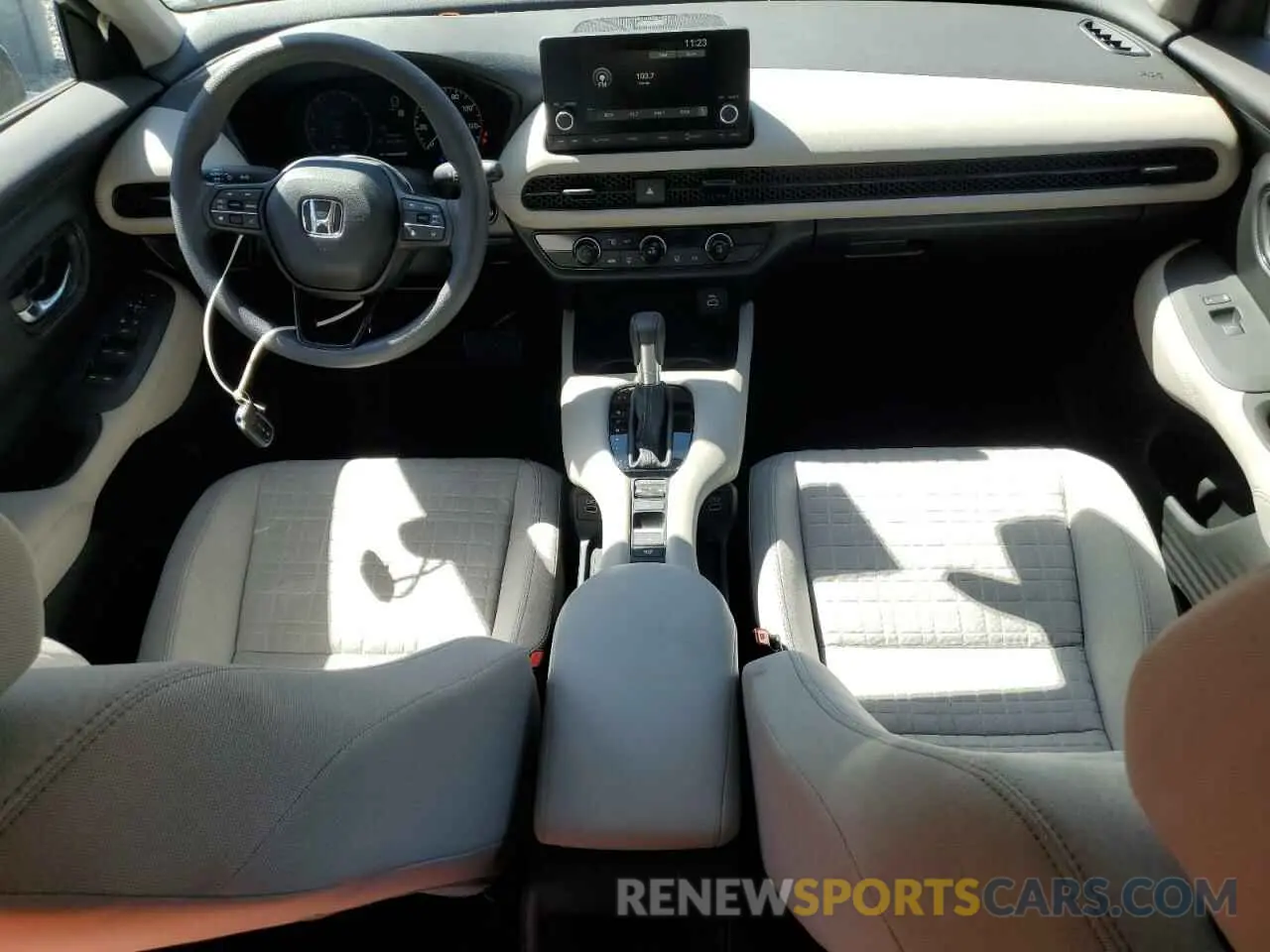 8 fotografías del automóvil dañado 3CZRZ1H36PM704626 HONDA HR-V 2023