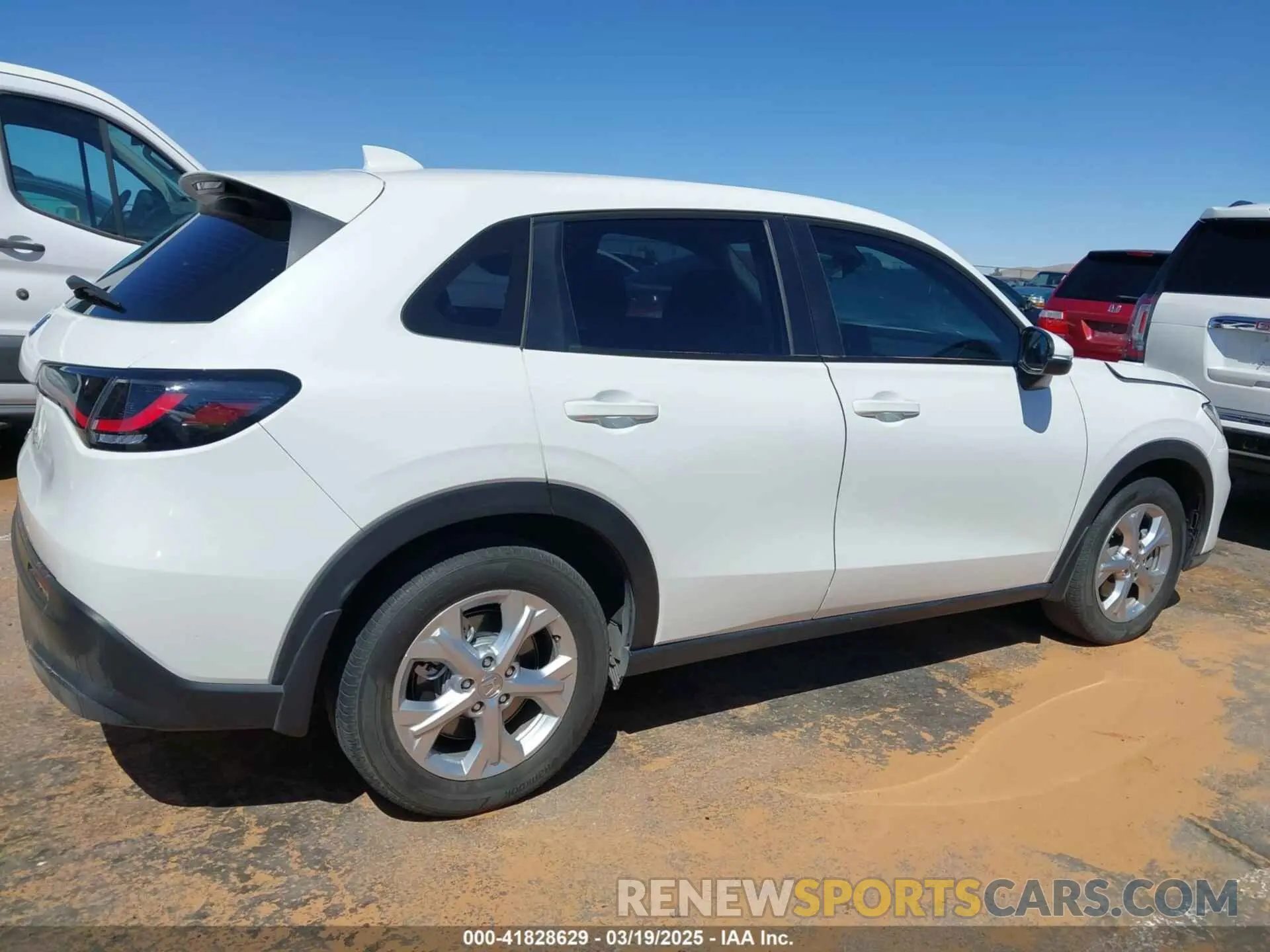 13 fotografías del automóvil dañado 3CZRZ1H39PM704930 HONDA HR-V 2023