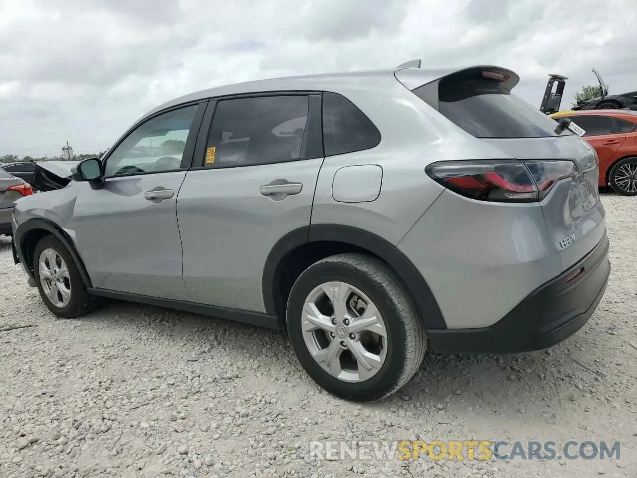 2 fotografías del automóvil dañado 3CZRZ1H39PM727396 HONDA HR-V 2023