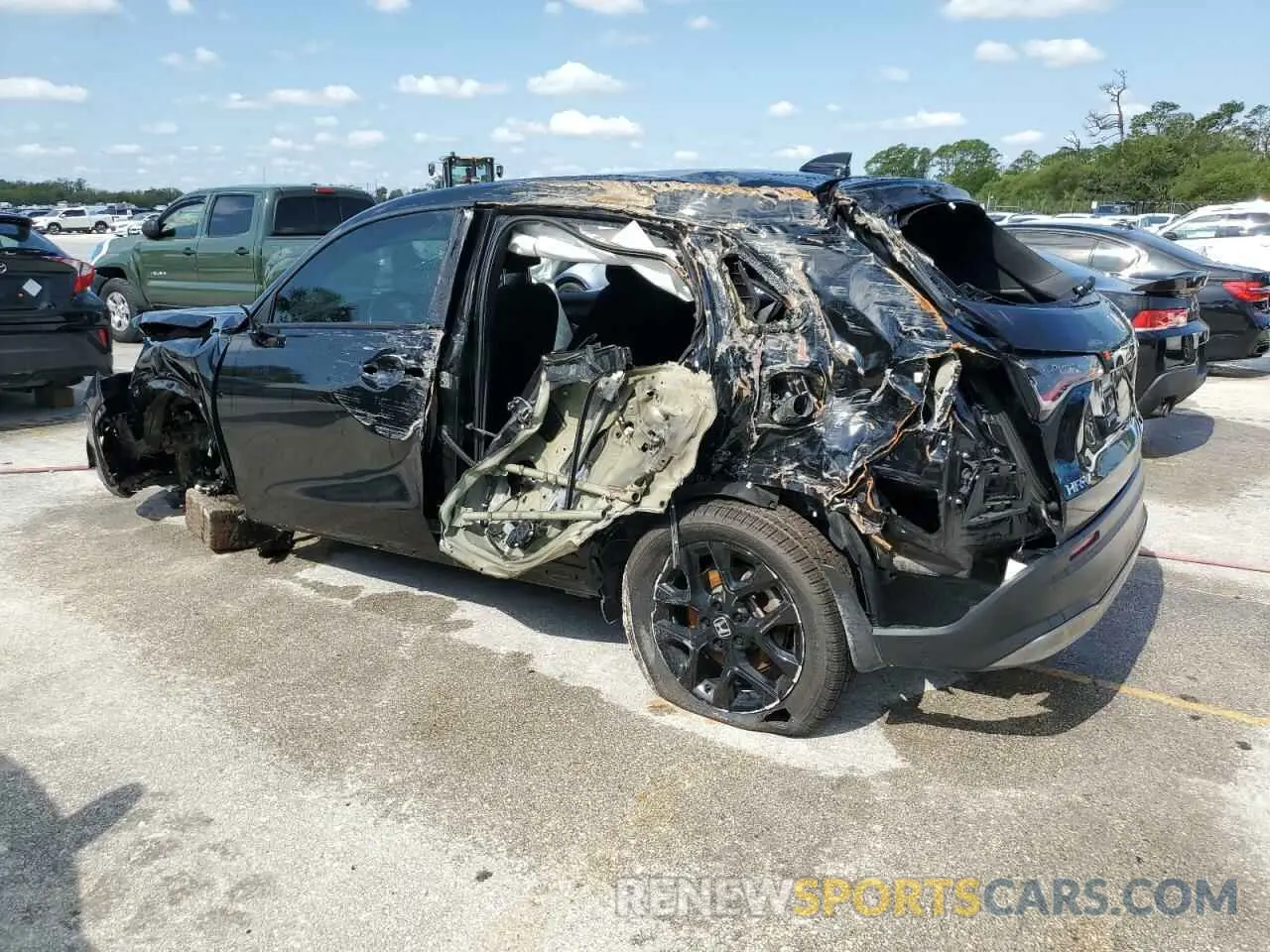 2 fotografías del automóvil dañado 3CZRZ1H52PM733591 HONDA HR-V 2023