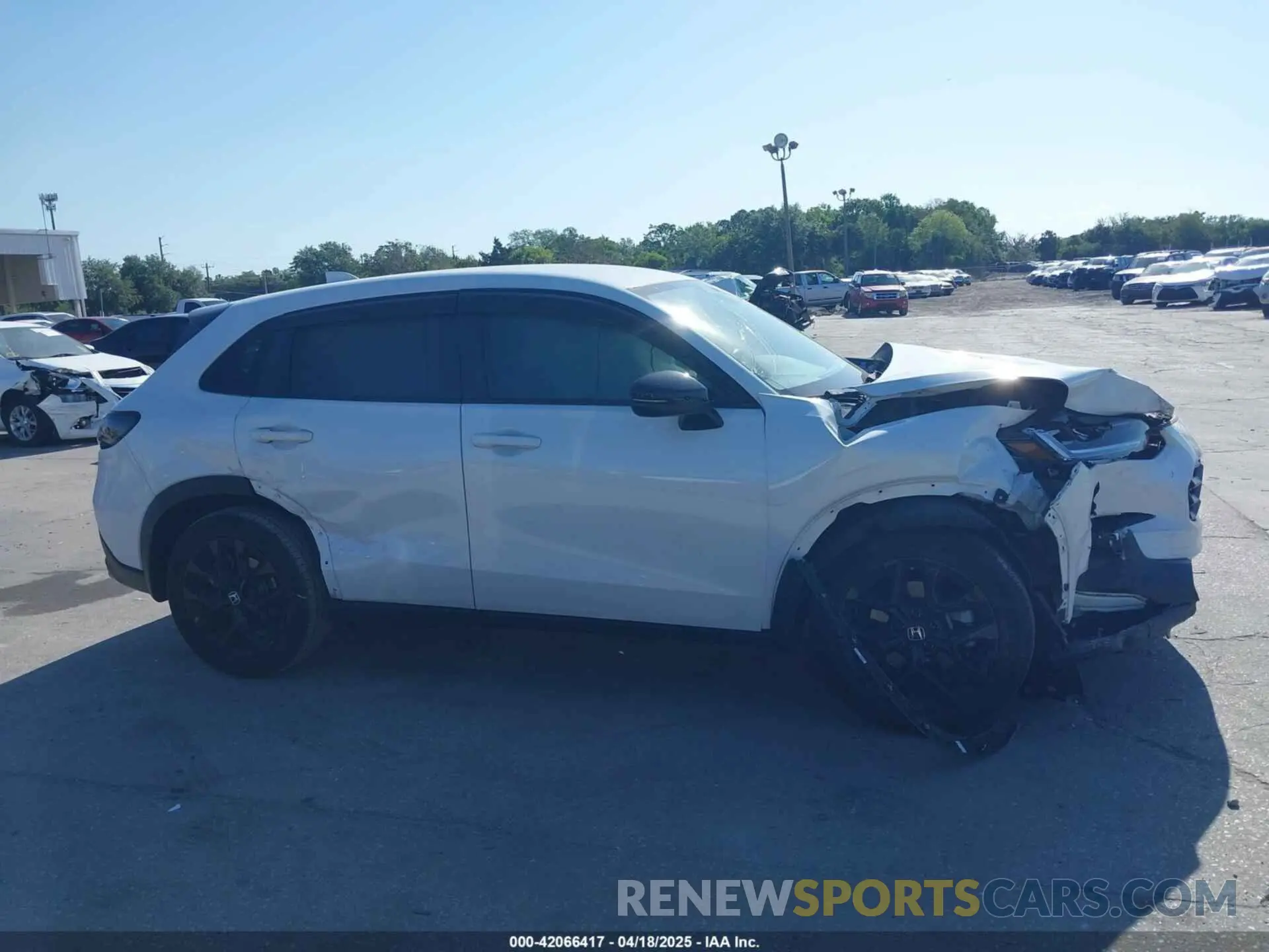 13 fotografías del automóvil dañado 3CZRZ1H53PM719263 HONDA HR-V 2023