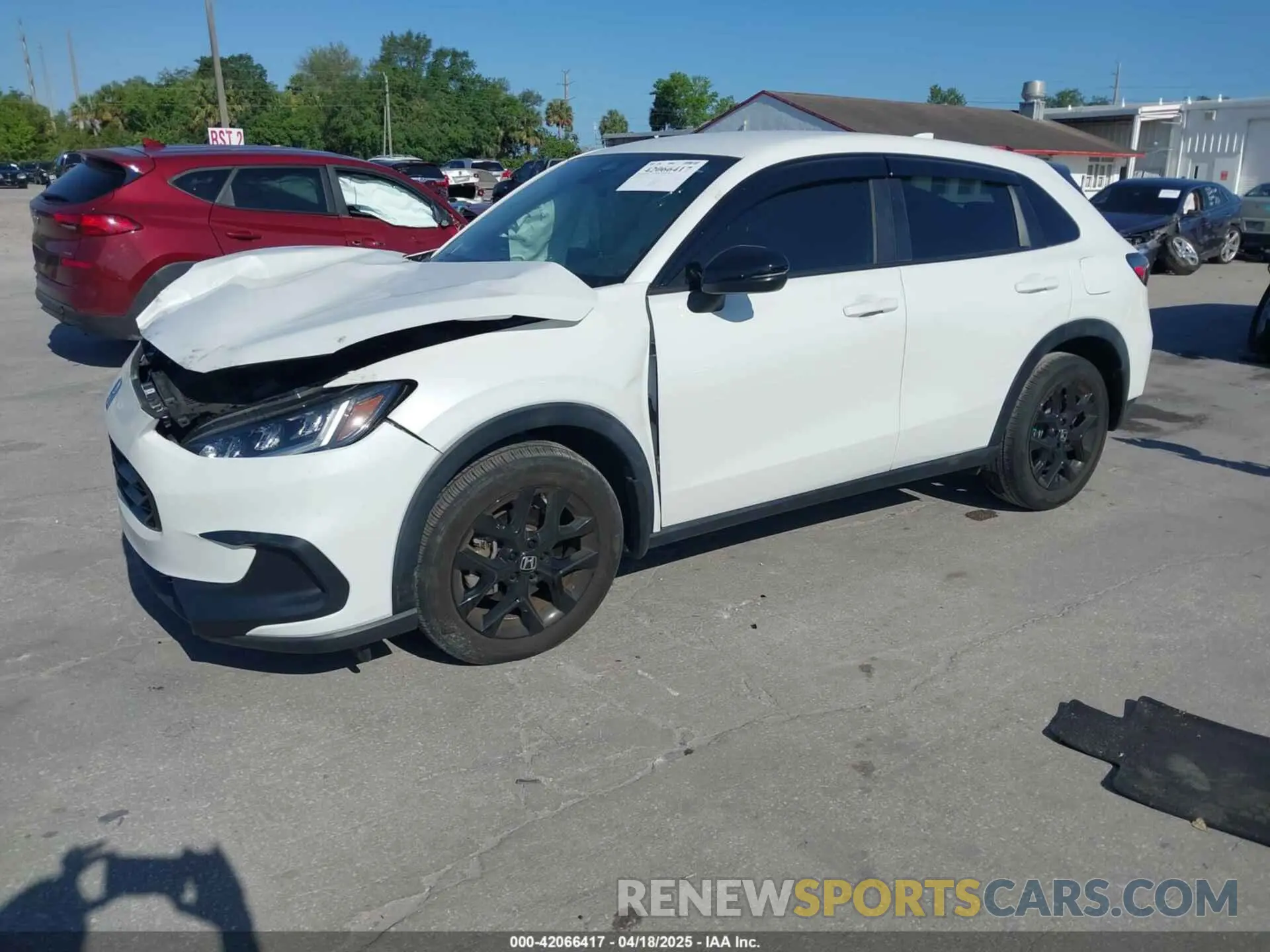 2 fotografías del automóvil dañado 3CZRZ1H53PM719263 HONDA HR-V 2023