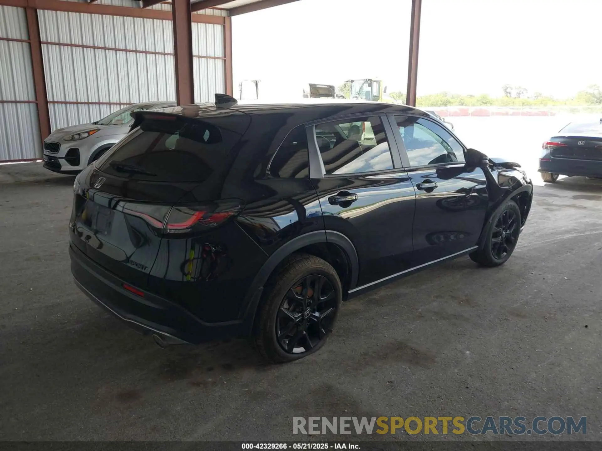 4 fotografías del automóvil dañado 3CZRZ1H53PM730098 HONDA HR-V 2023