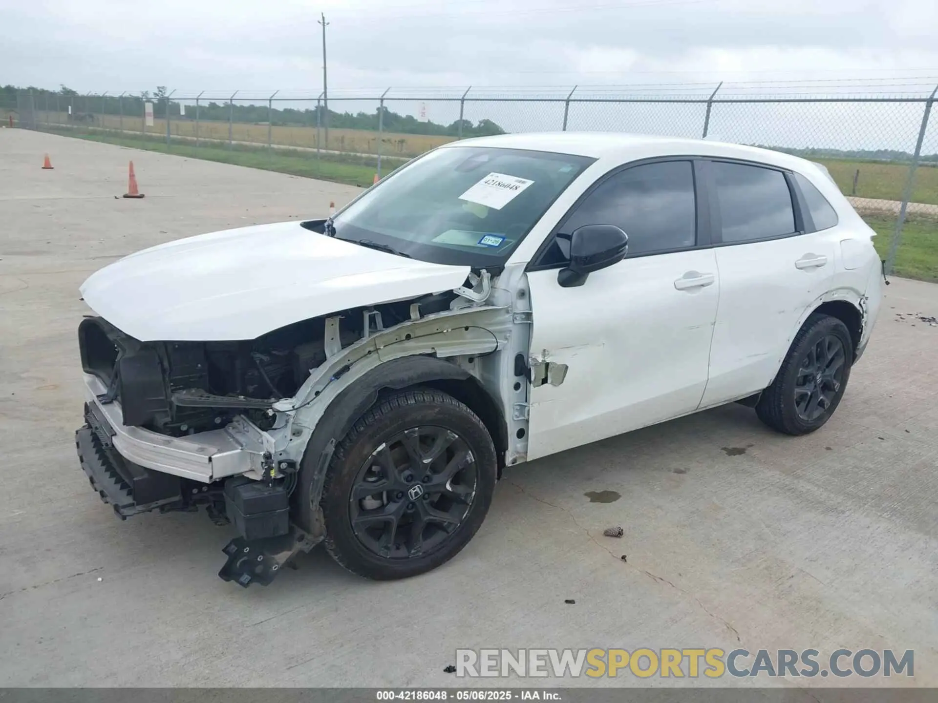 2 fotografías del automóvil dañado 3CZRZ1H54PM726271 HONDA HR-V 2023
