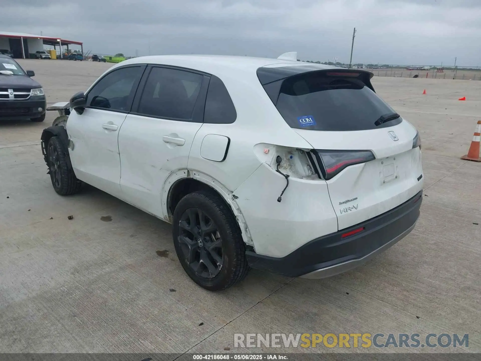 3 fotografías del automóvil dañado 3CZRZ1H54PM726271 HONDA HR-V 2023