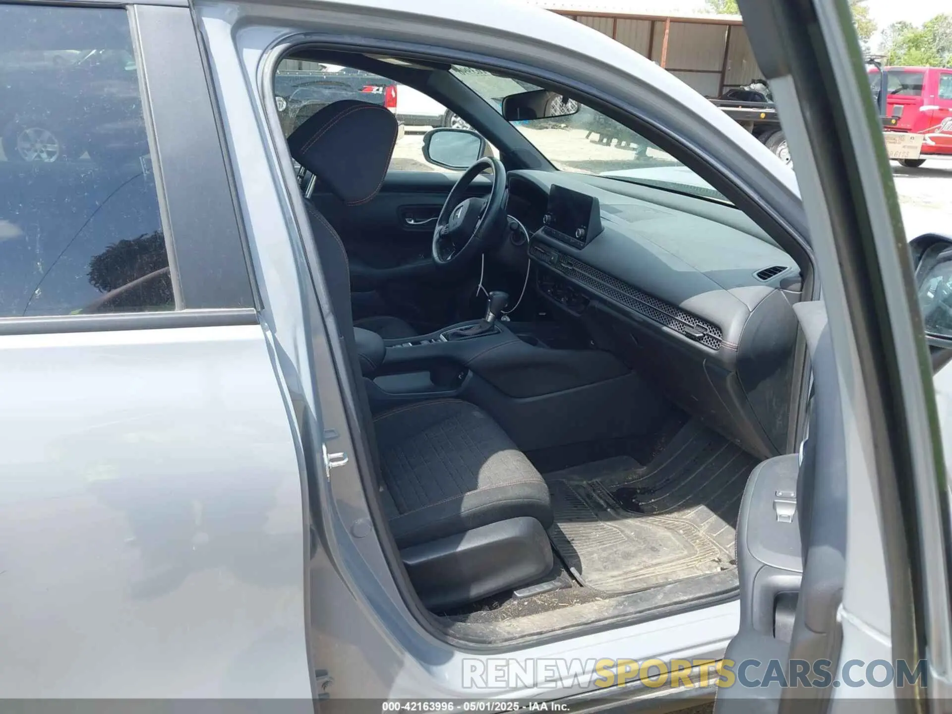 5 fotografías del automóvil dañado 3CZRZ1H55PM746657 HONDA HR-V 2023