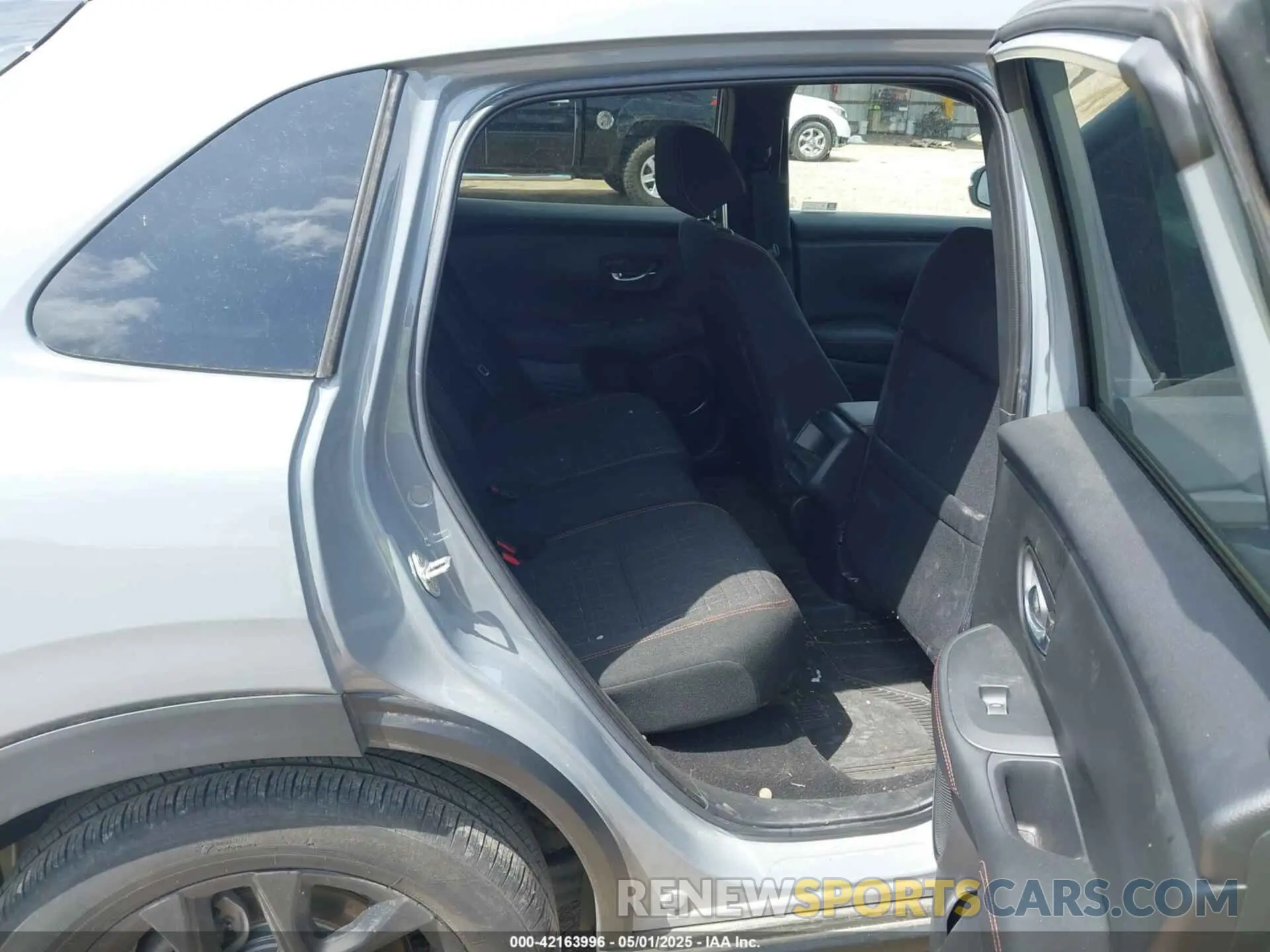 8 fotografías del automóvil dañado 3CZRZ1H55PM746657 HONDA HR-V 2023