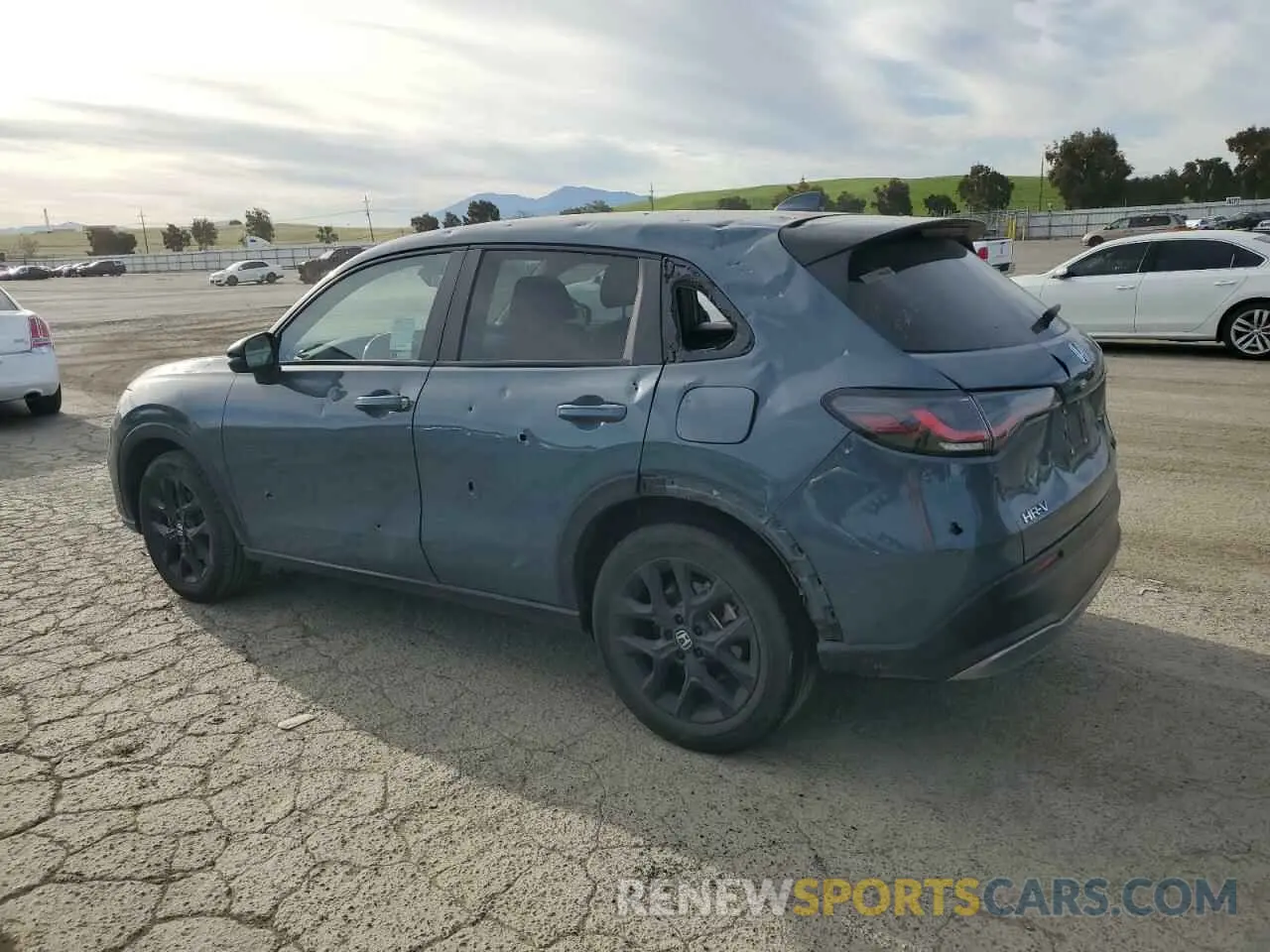 2 fotografías del automóvil dañado 3CZRZ1H56PM718074 HONDA HR-V 2023