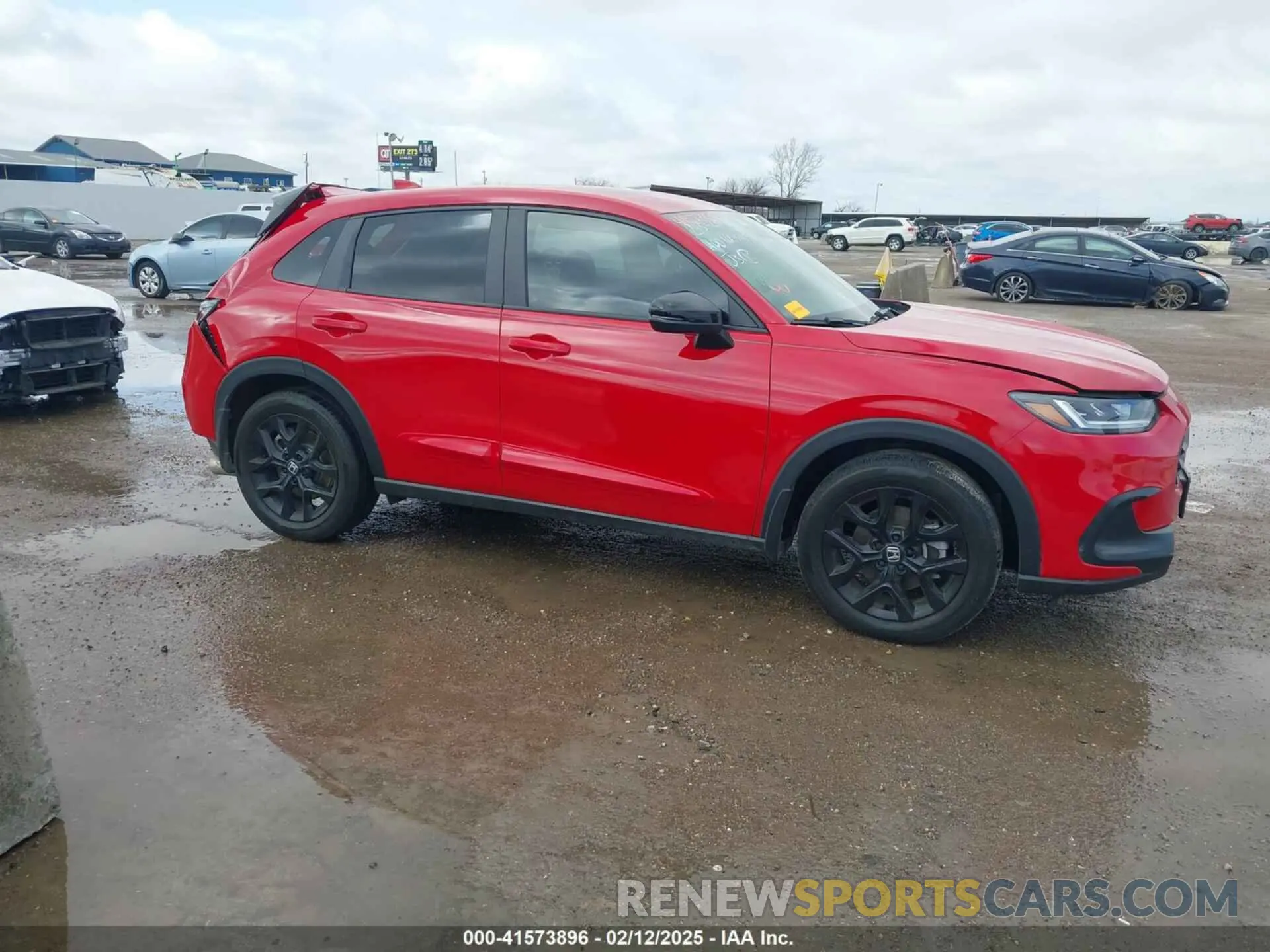 14 fotografías del automóvil dañado 3CZRZ1H57PM706225 HONDA HR-V 2023