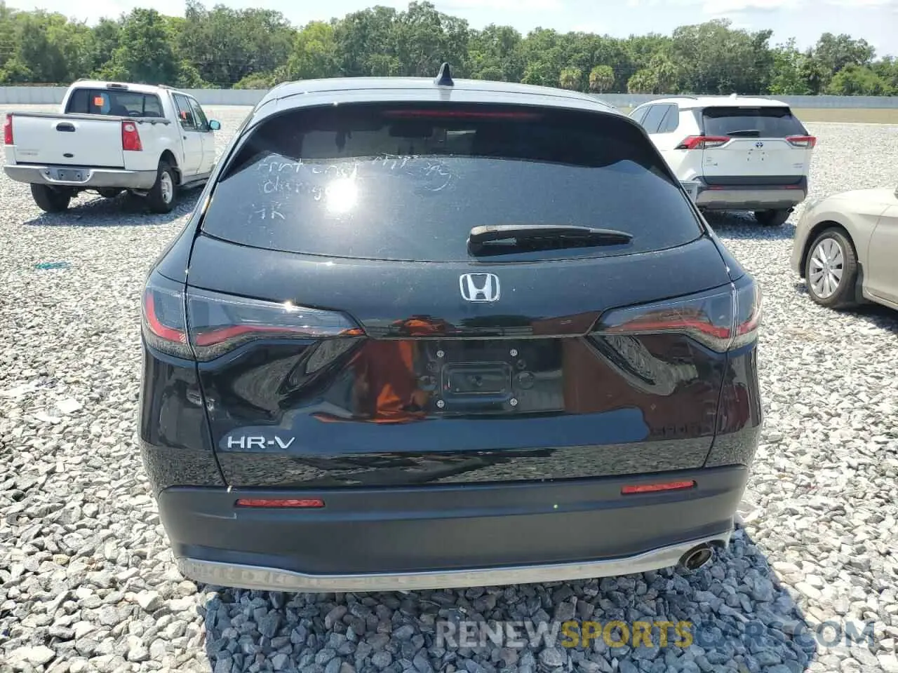 6 fotografías del automóvil dañado 3CZRZ1H58PM711529 HONDA HR-V 2023