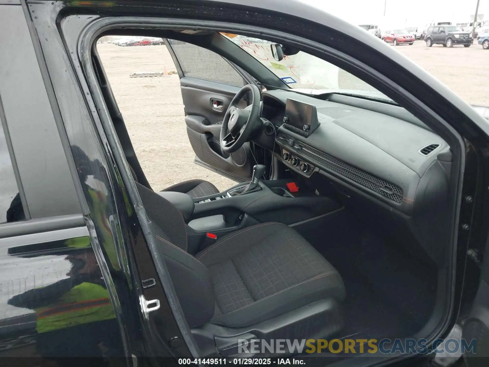 5 fotografías del automóvil dañado 3CZRZ1H58PM746166 HONDA HR-V 2023