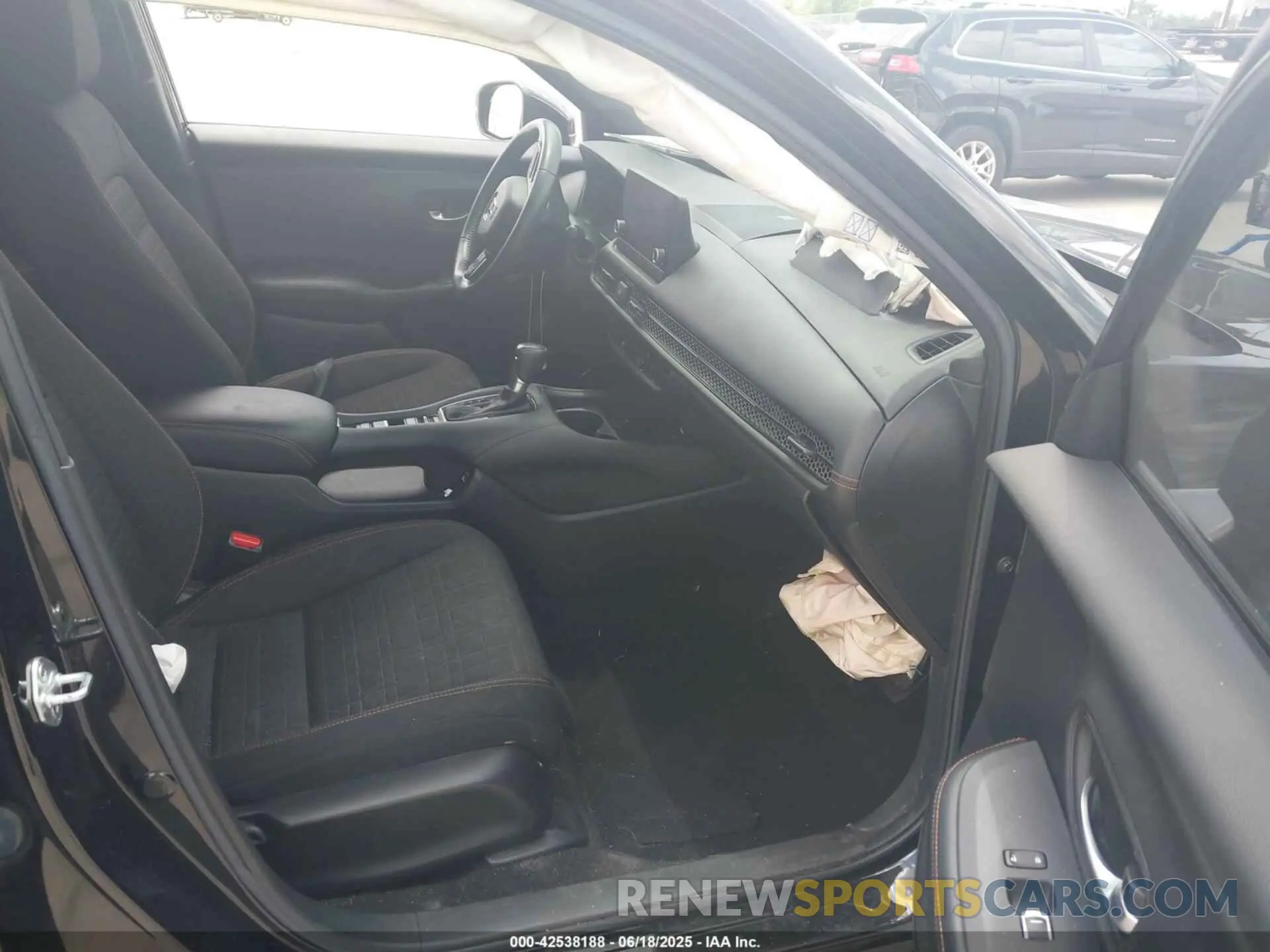 5 fotografías del automóvil dañado 3CZRZ1H5XPM739462 HONDA HR-V 2023