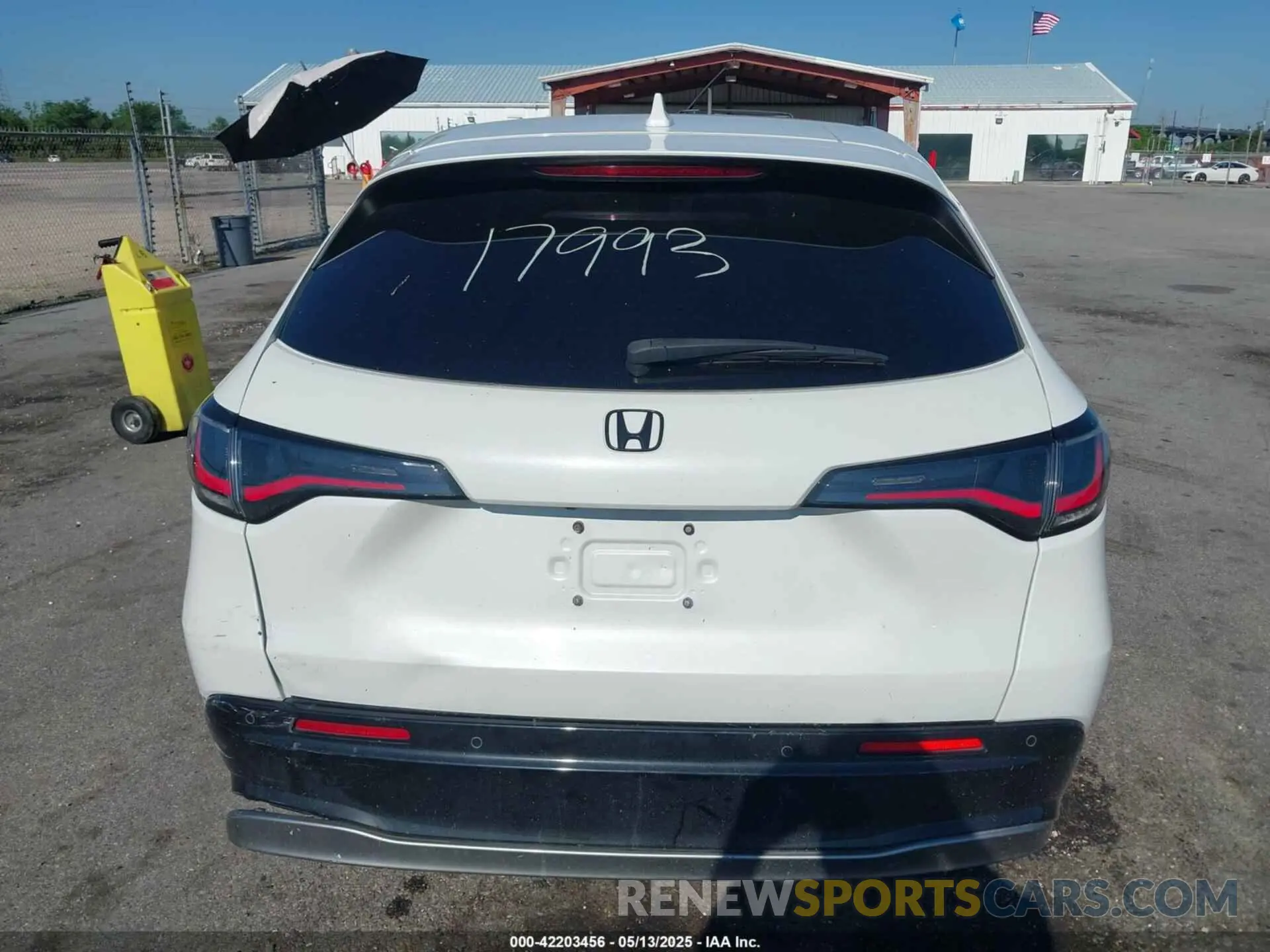 15 fotografías del automóvil dañado 3CZRZ1H71PM728061 HONDA HR-V 2023