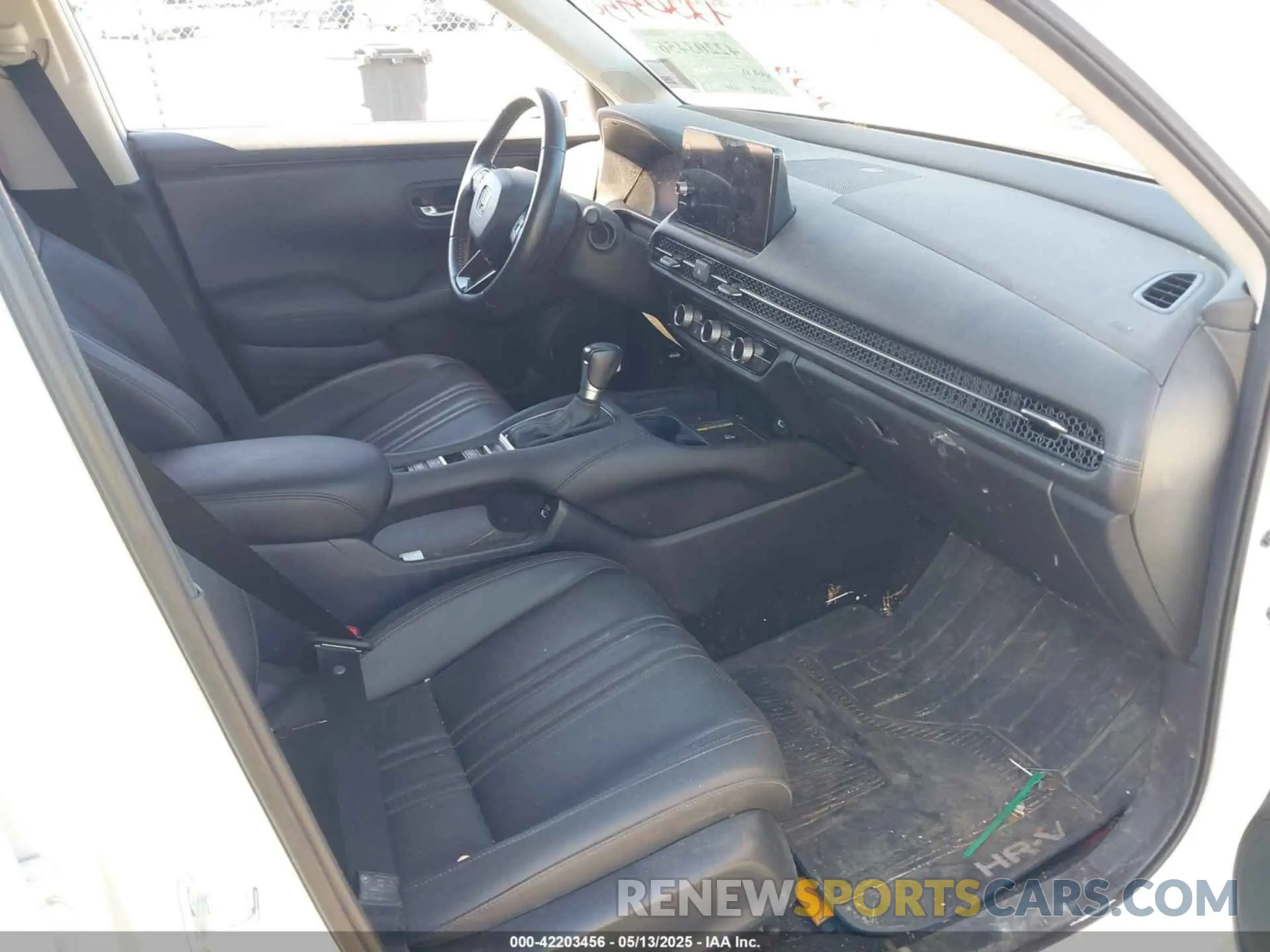 5 fotografías del automóvil dañado 3CZRZ1H71PM728061 HONDA HR-V 2023