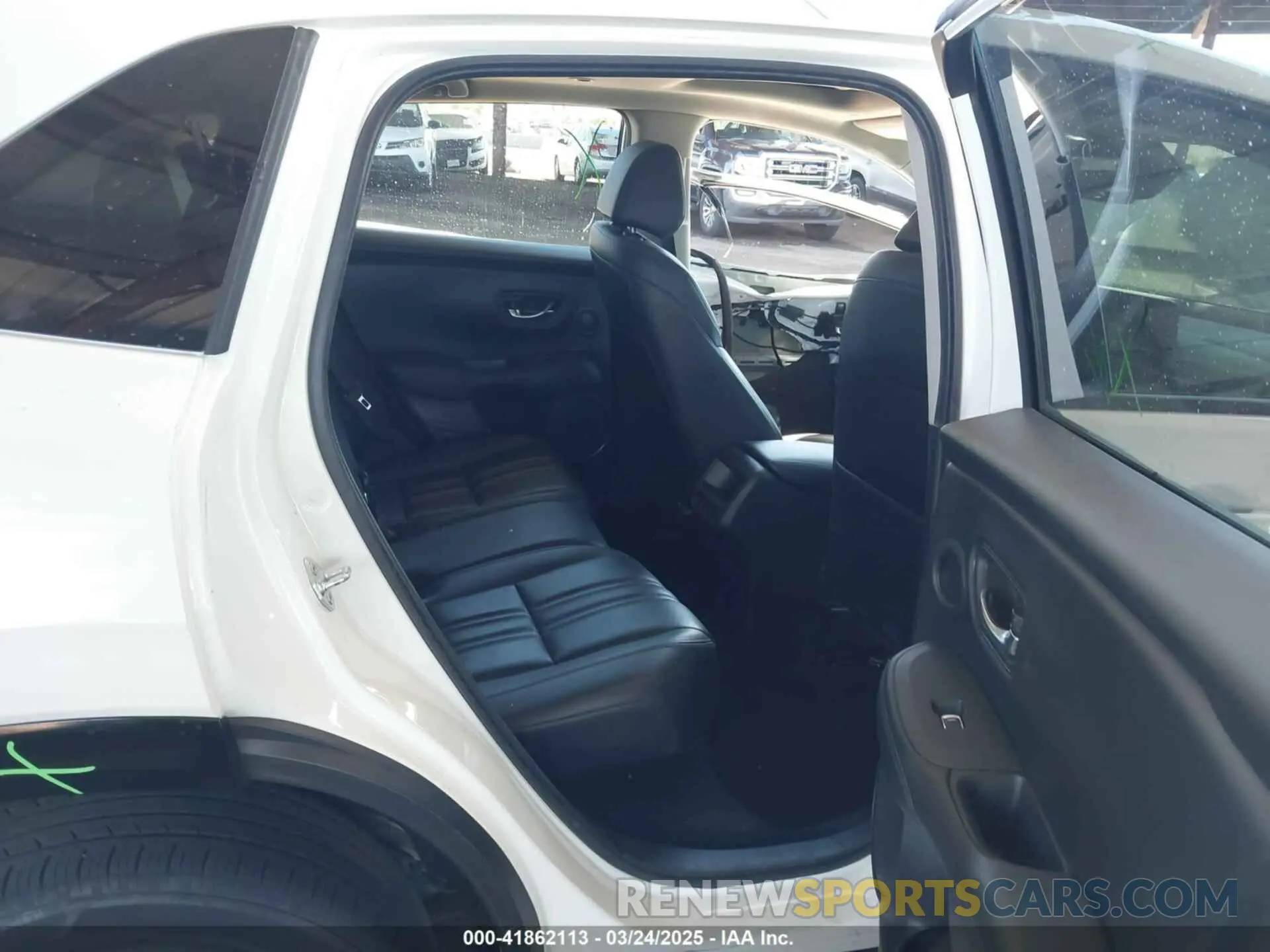 8 fotografías del automóvil dañado 3CZRZ1H73PM733021 HONDA HR-V 2023