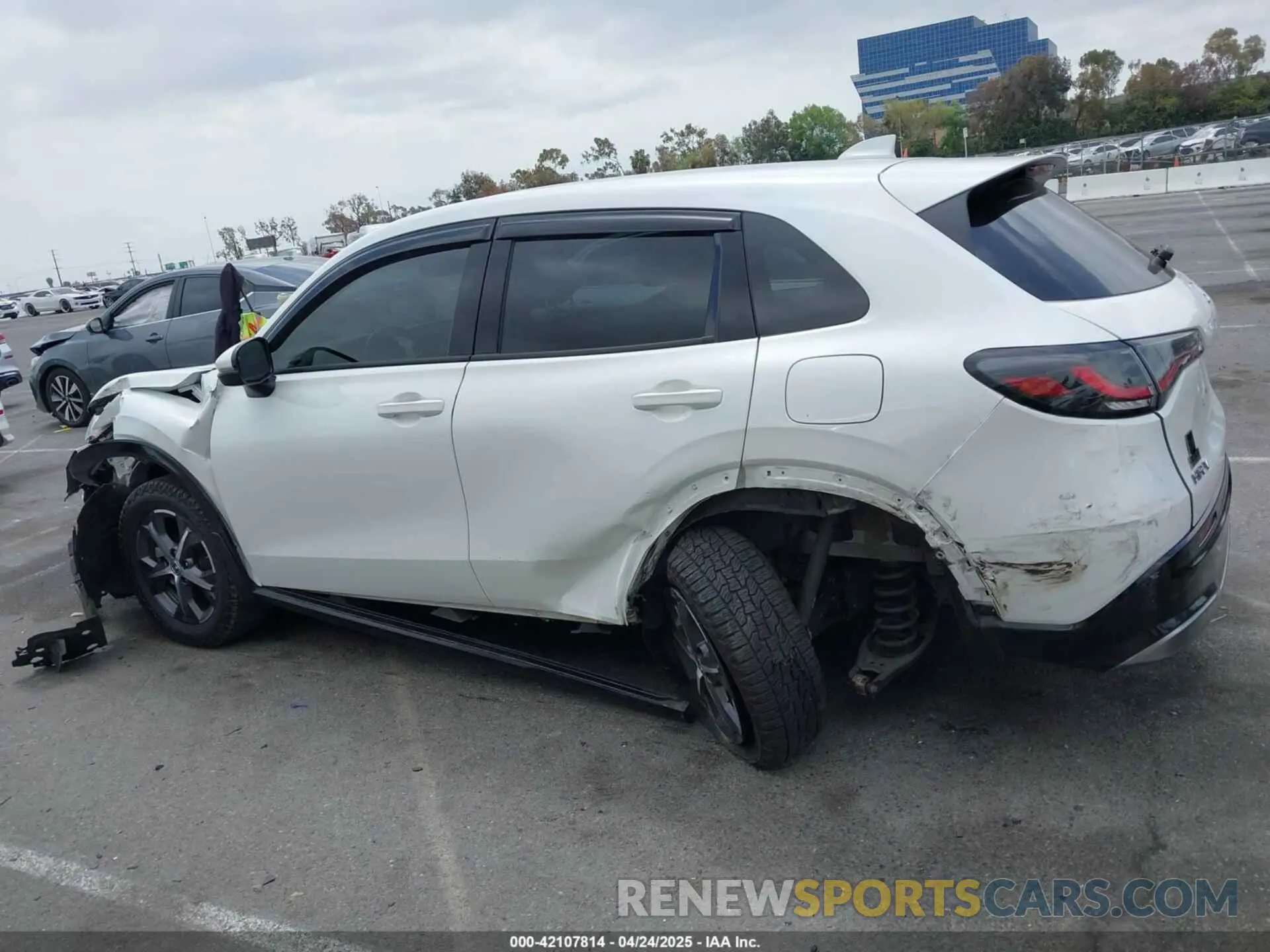 13 fotografías del automóvil dañado 3CZRZ1H74PM721069 HONDA HR-V 2023