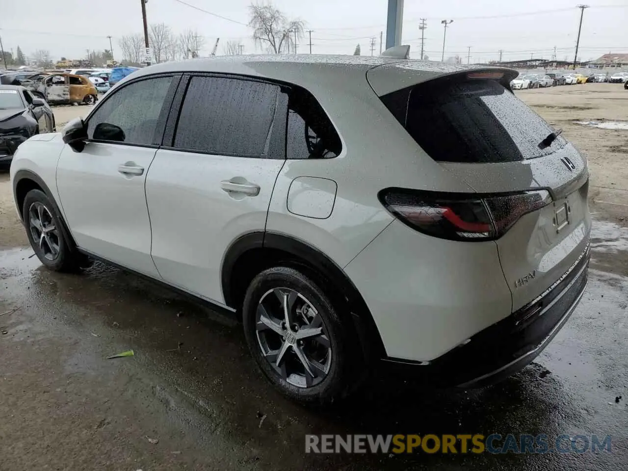2 fotografías del automóvil dañado 3CZRZ1H75PM732212 HONDA HR-V 2023