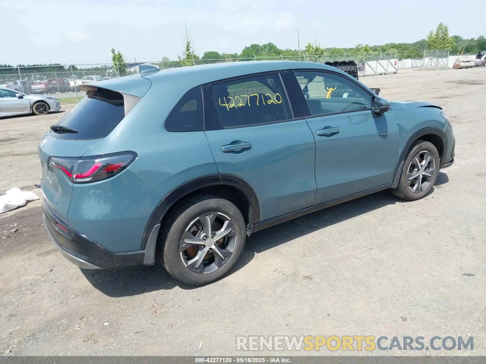 4 fotografías del automóvil dañado 3CZRZ1H78PM700693 HONDA HR-V 2023