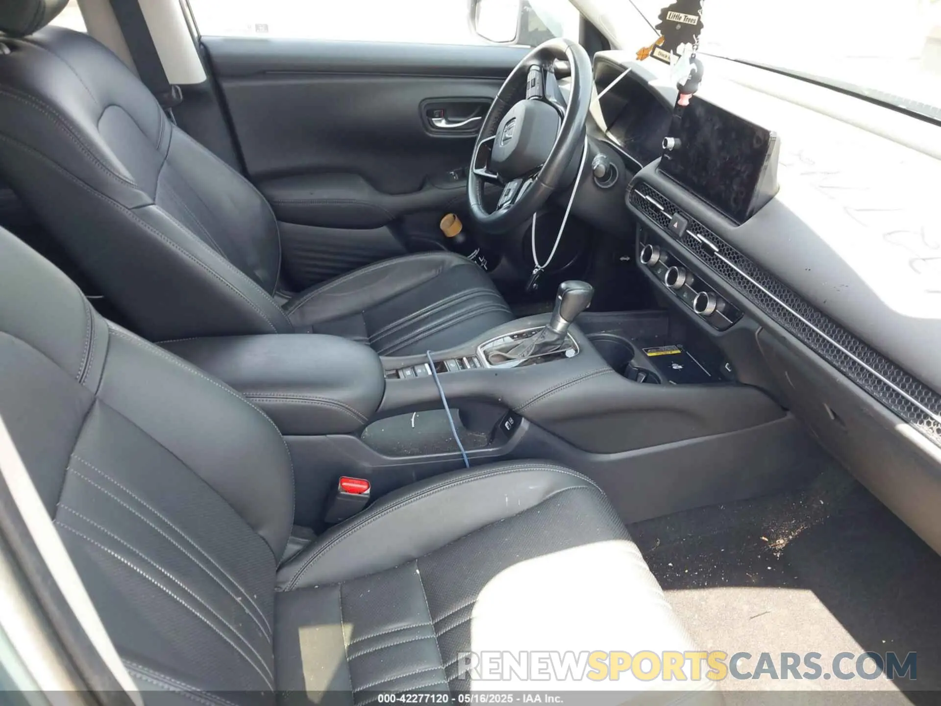 5 fotografías del automóvil dañado 3CZRZ1H78PM700693 HONDA HR-V 2023
