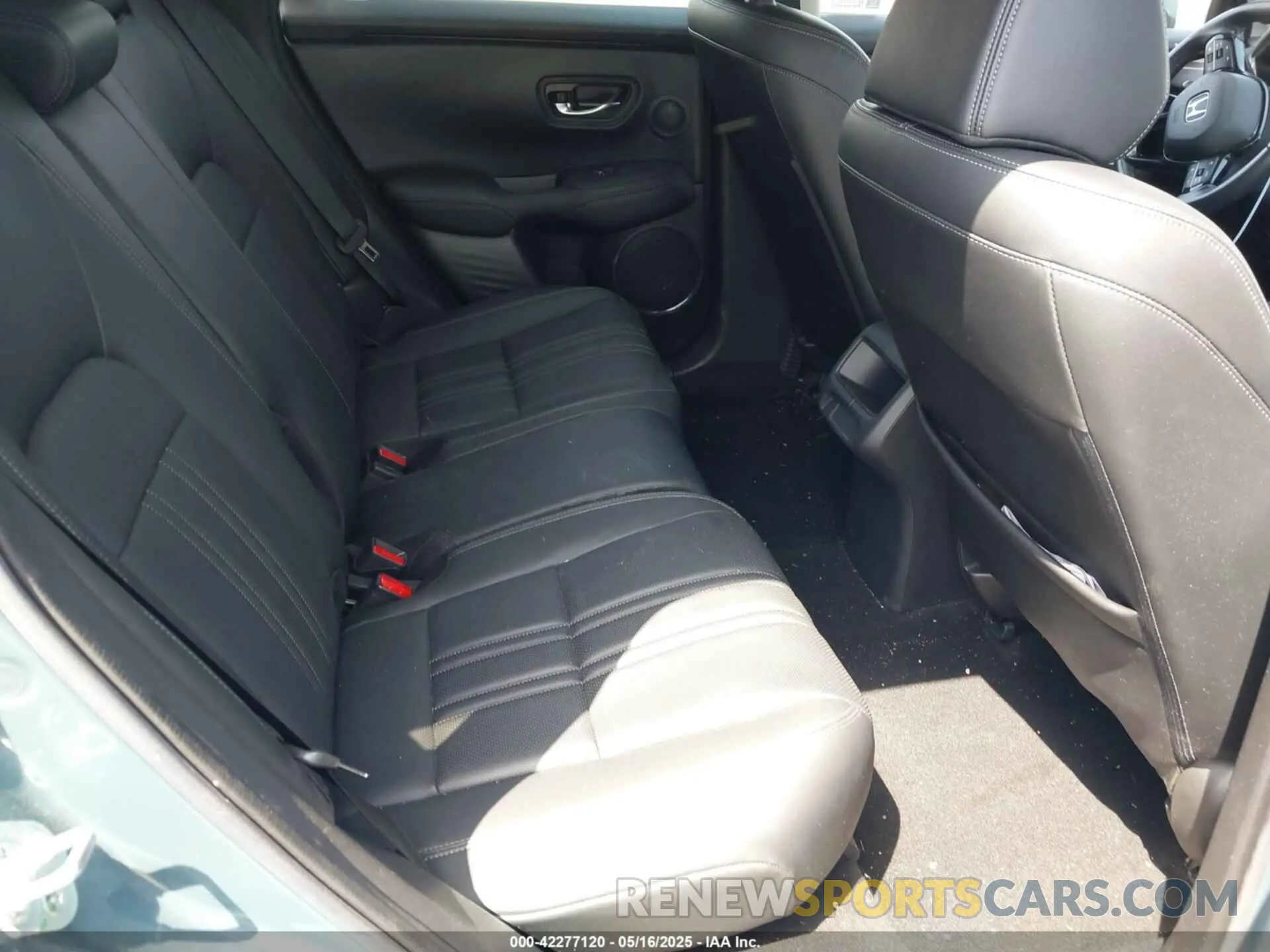 8 fotografías del automóvil dañado 3CZRZ1H78PM700693 HONDA HR-V 2023