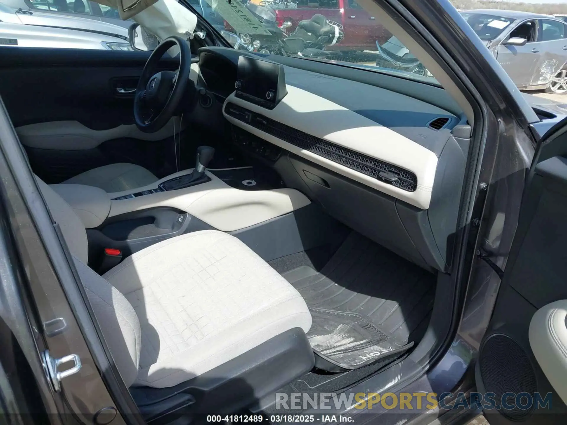 5 fotografías del automóvil dañado 3CZRZ2H33PM747844 HONDA HR-V 2023