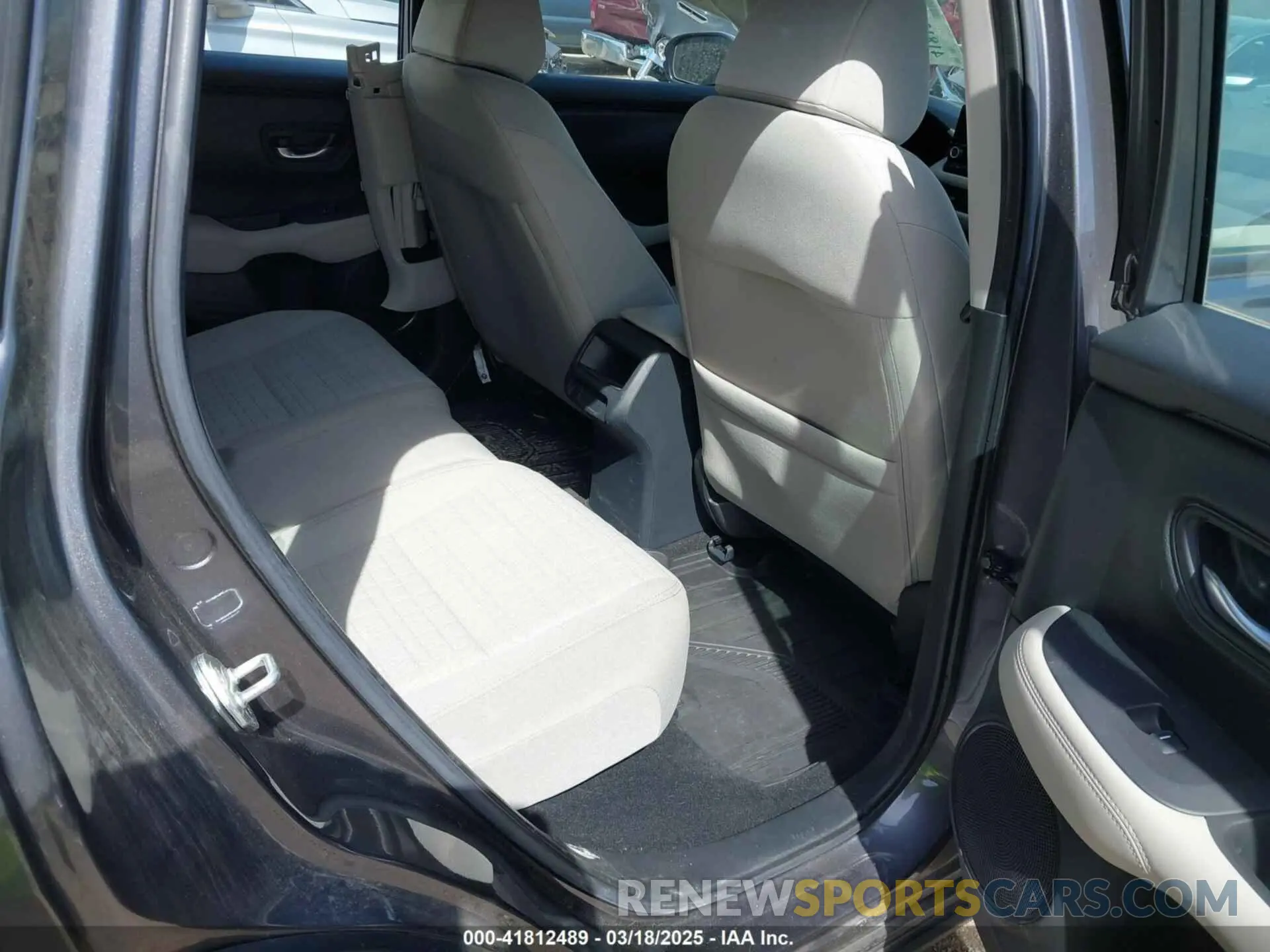 8 fotografías del automóvil dañado 3CZRZ2H33PM747844 HONDA HR-V 2023