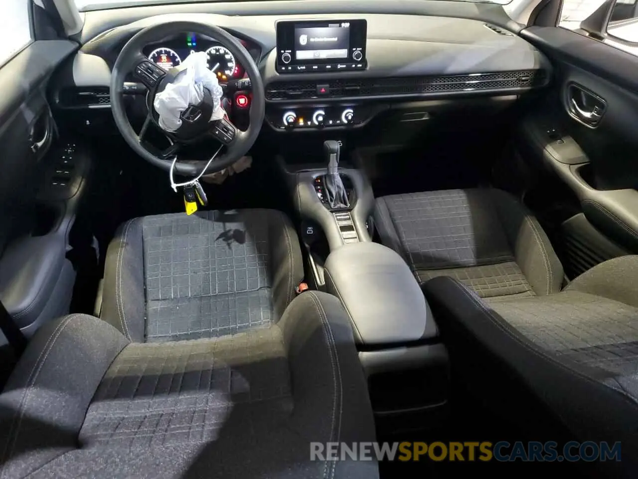 8 fotografías del automóvil dañado 3CZRZ2H34PM748484 HONDA HR-V 2023