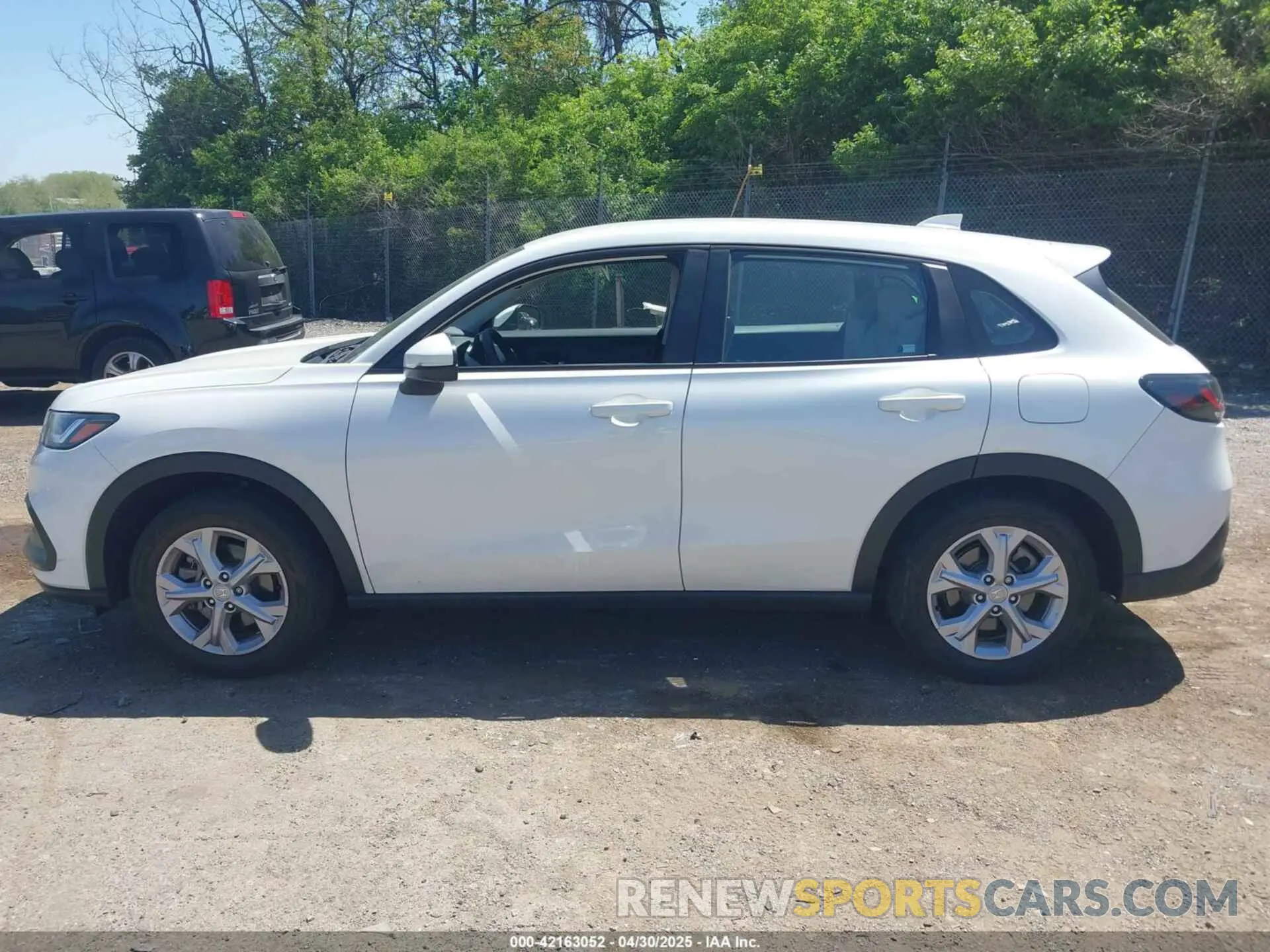 15 fotografías del automóvil dañado 3CZRZ2H36PM706995 HONDA HR-V 2023