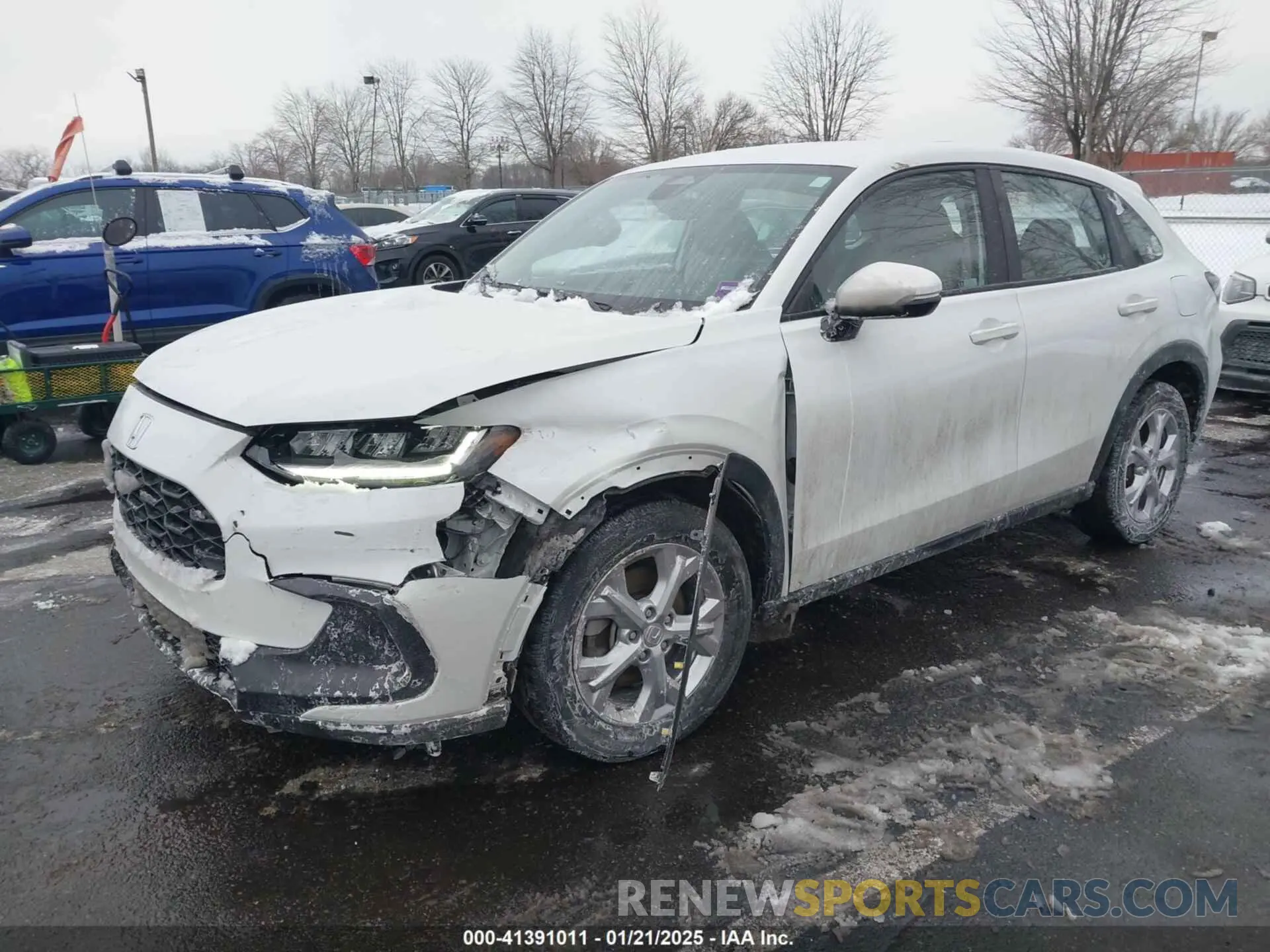2 fotografías del automóvil dañado 3CZRZ2H37PM748561 HONDA HR-V 2023