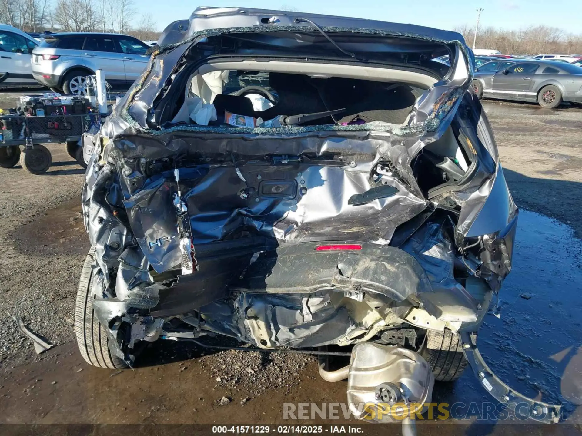 16 fotografías del automóvil dañado 3CZRZ2H38PM709865 HONDA HR-V 2023