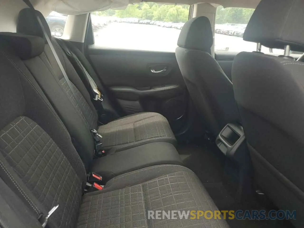 10 fotografías del automóvil dañado 3CZRZ2H3XPM744598 HONDA HR-V 2023