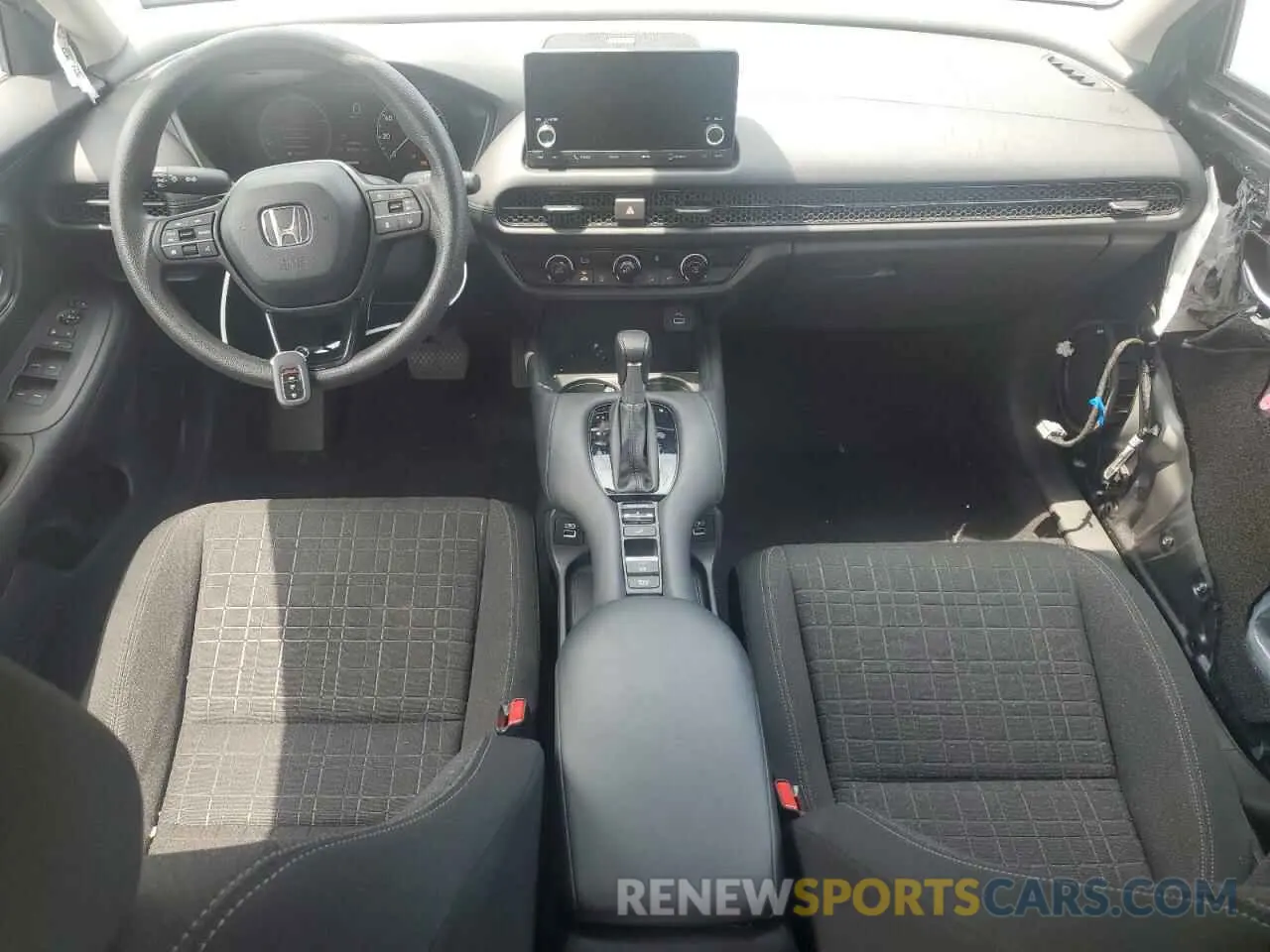 8 fotografías del automóvil dañado 3CZRZ2H3XPM744598 HONDA HR-V 2023