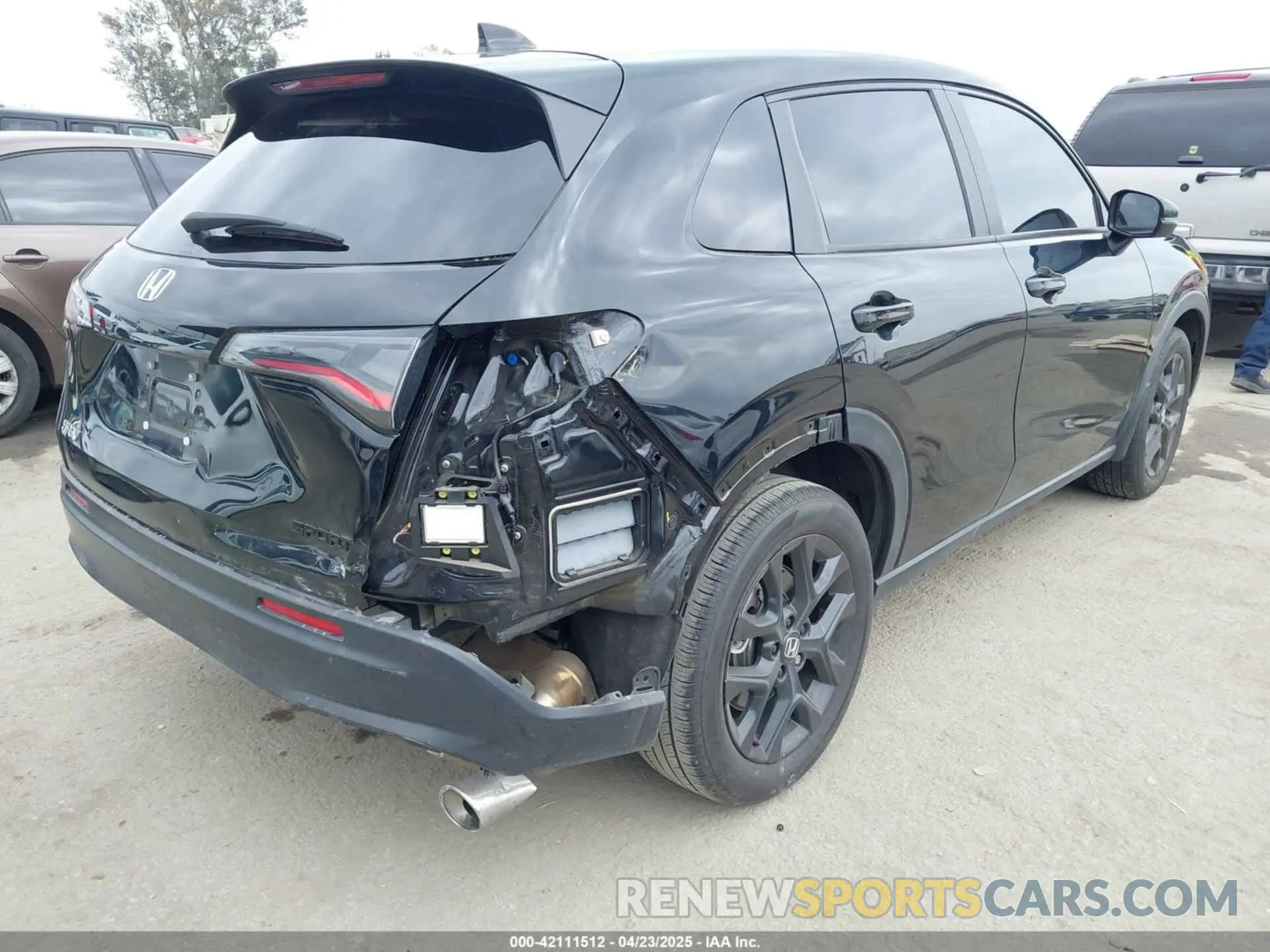 4 fotografías del automóvil dañado 3CZRZ2H52PM701679 HONDA HR-V 2023