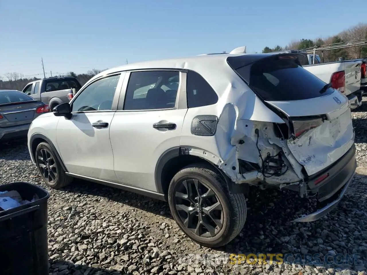2 fotografías del automóvil dañado 3CZRZ2H5XPM750368 HONDA HR-V 2023