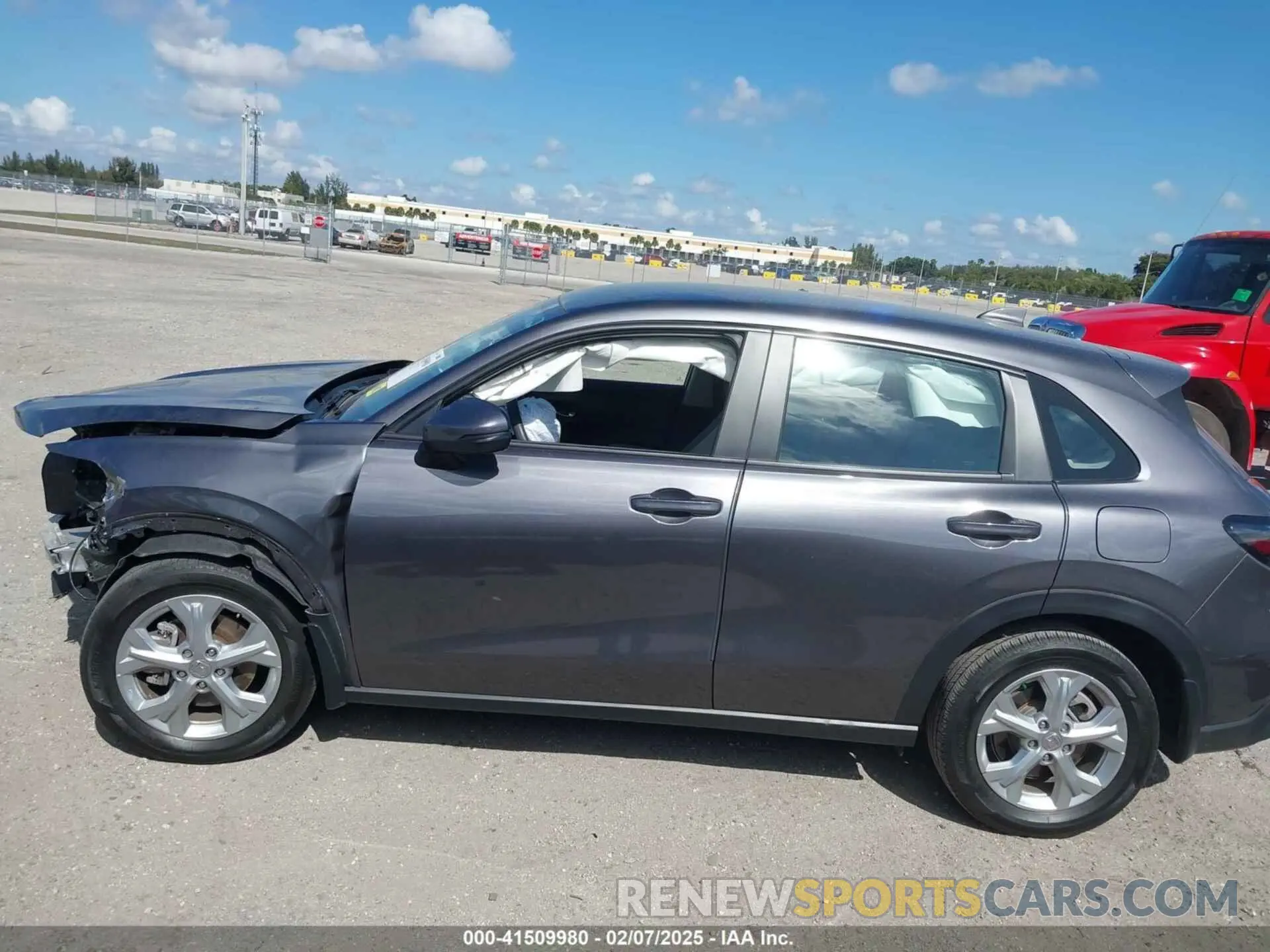 15 fotografías del automóvil dañado 3CZRZ1H33RM705509 HONDA HR-V 2024