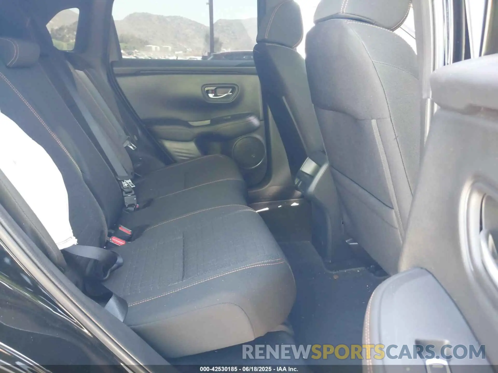 8 fotografías del automóvil dañado 3CZRZ1H50RM712760 HONDA HR-V 2024