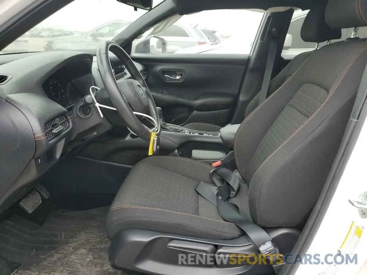 7 fotografías del automóvil dañado 3CZRZ1H50RM750330 HONDA HR-V 2024