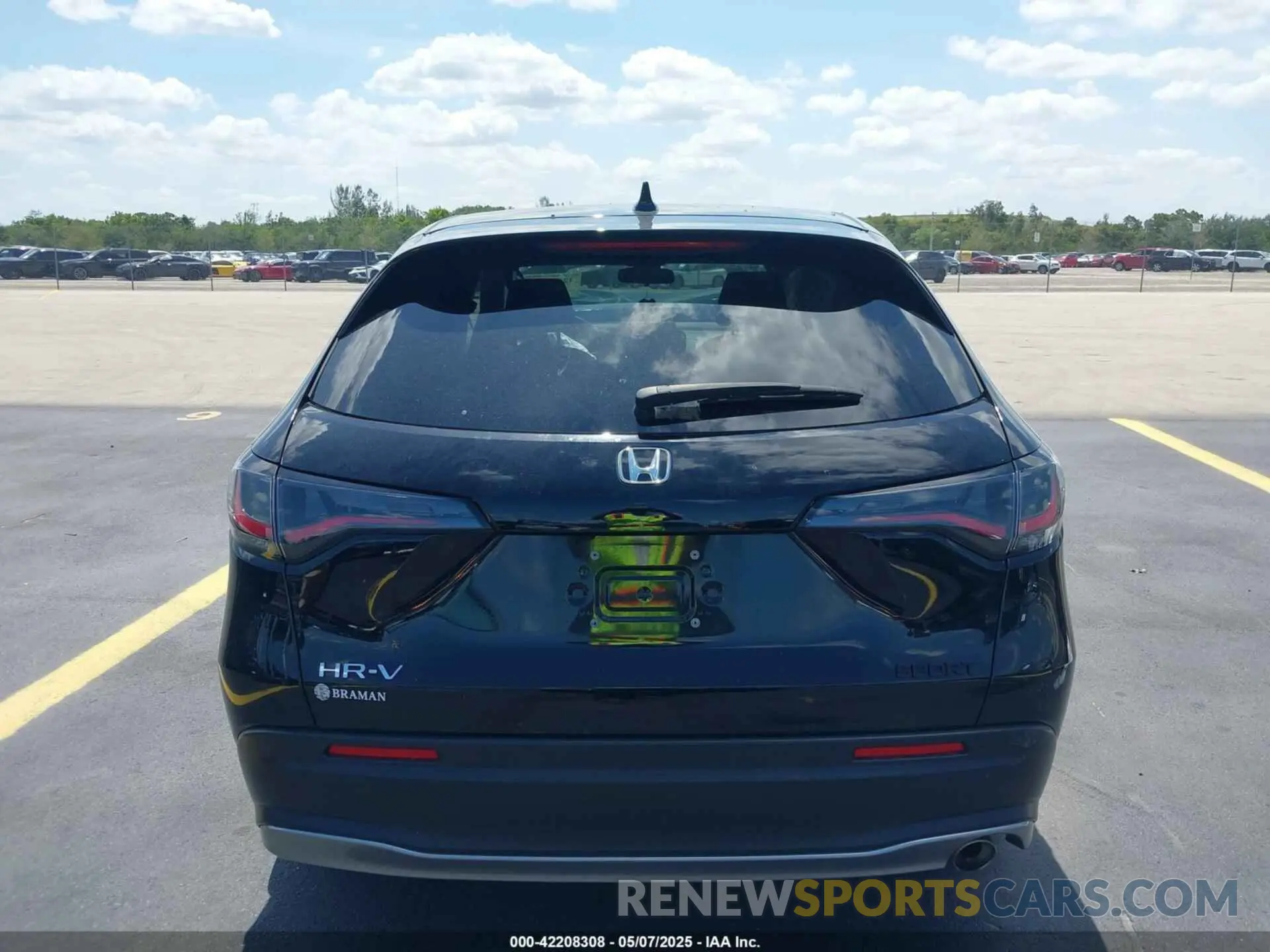 17 fotografías del automóvil dañado 3CZRZ1H51RM703162 HONDA HR-V 2024