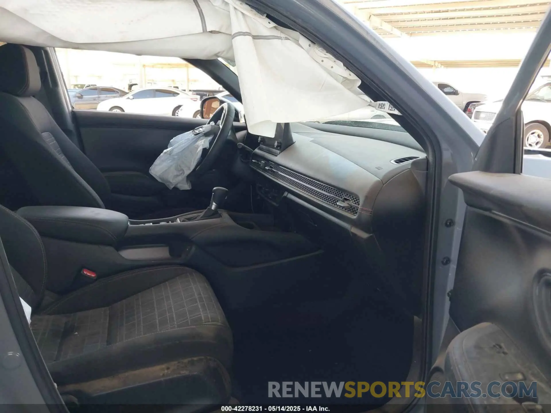 5 fotografías del automóvil dañado 3CZRZ1H52RM721296 HONDA HR-V 2024