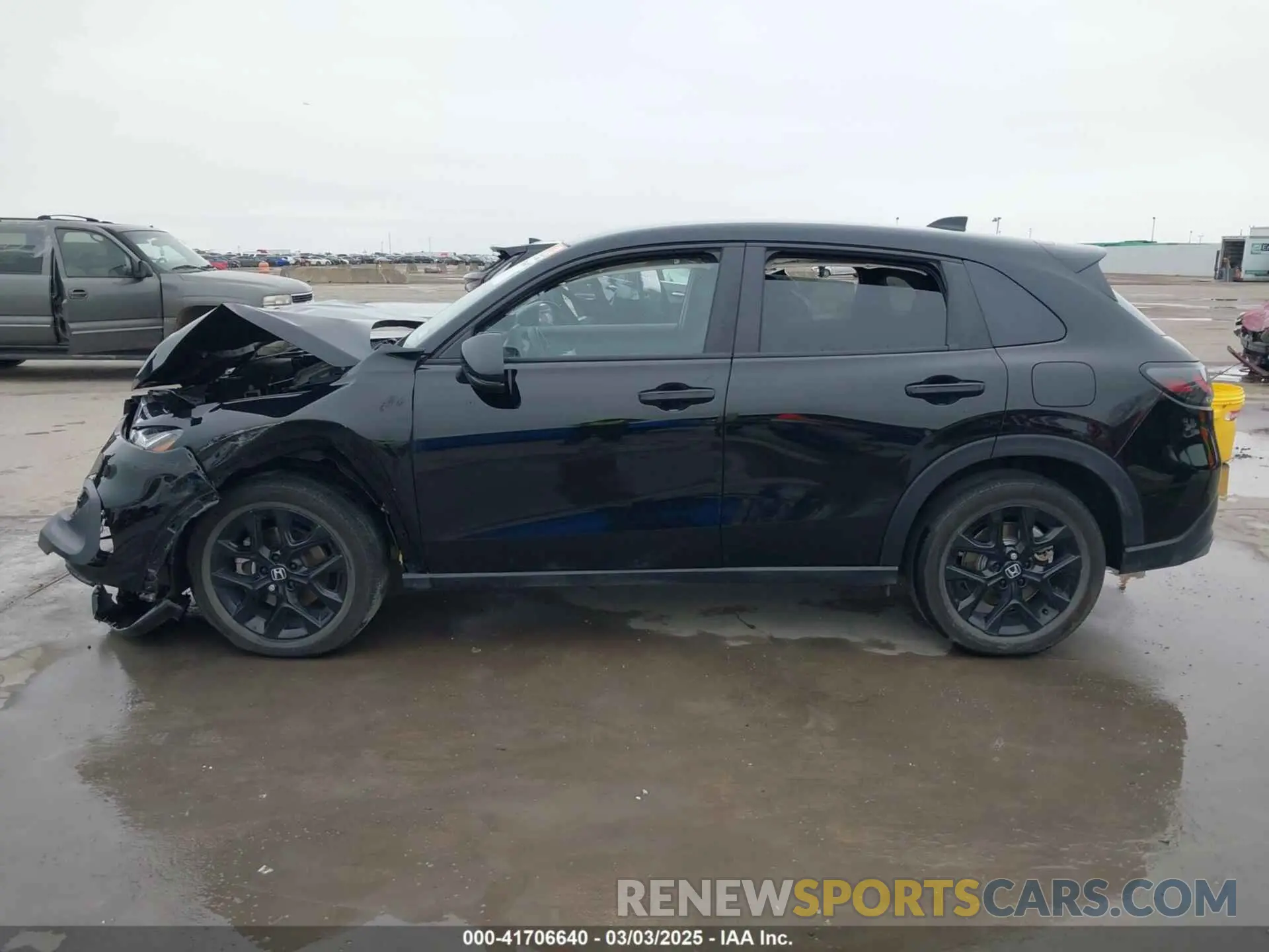 15 fotografías del automóvil dañado 3CZRZ1H52RM745677 HONDA HR-V 2024