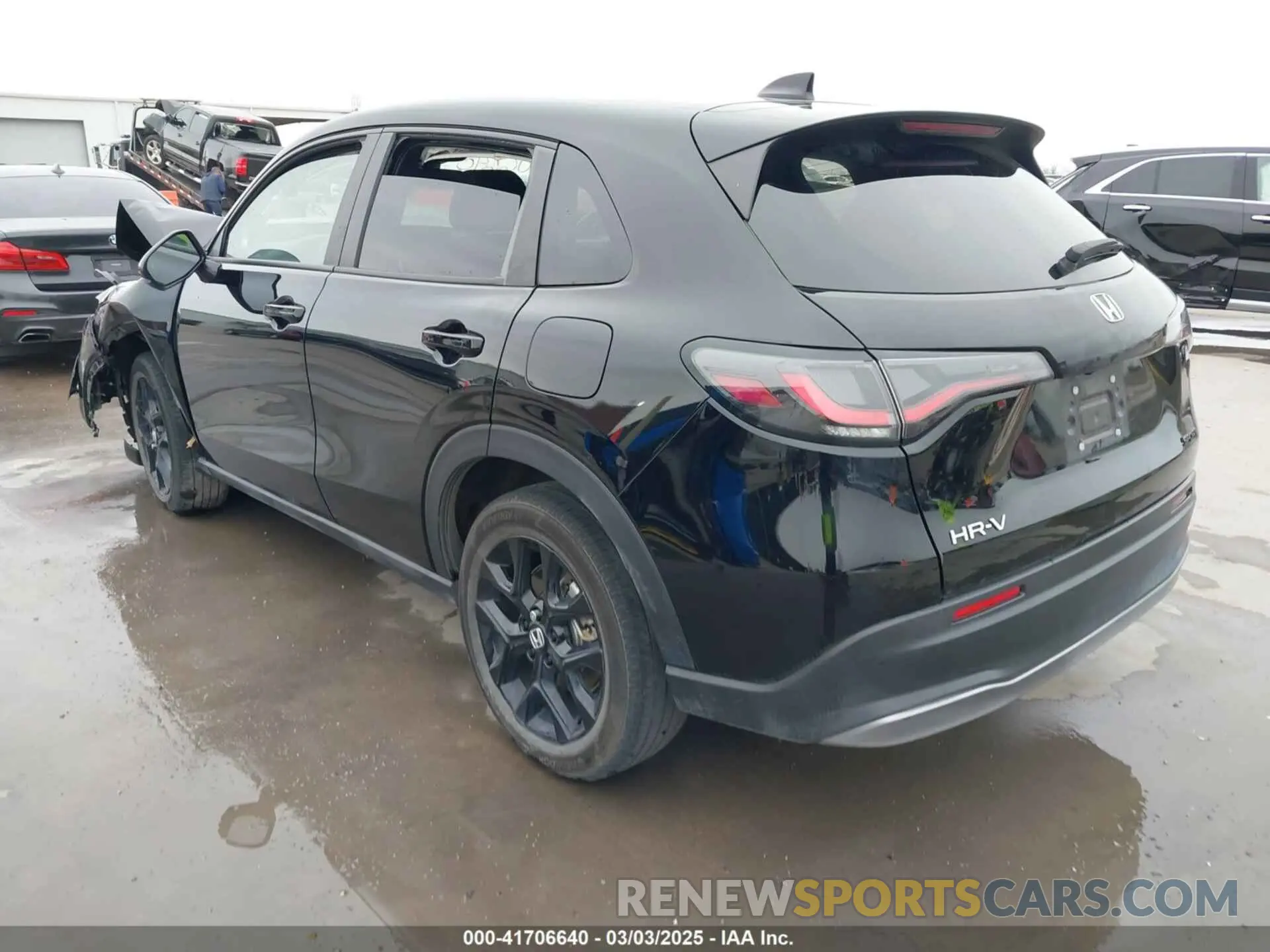 3 fotografías del automóvil dañado 3CZRZ1H52RM745677 HONDA HR-V 2024
