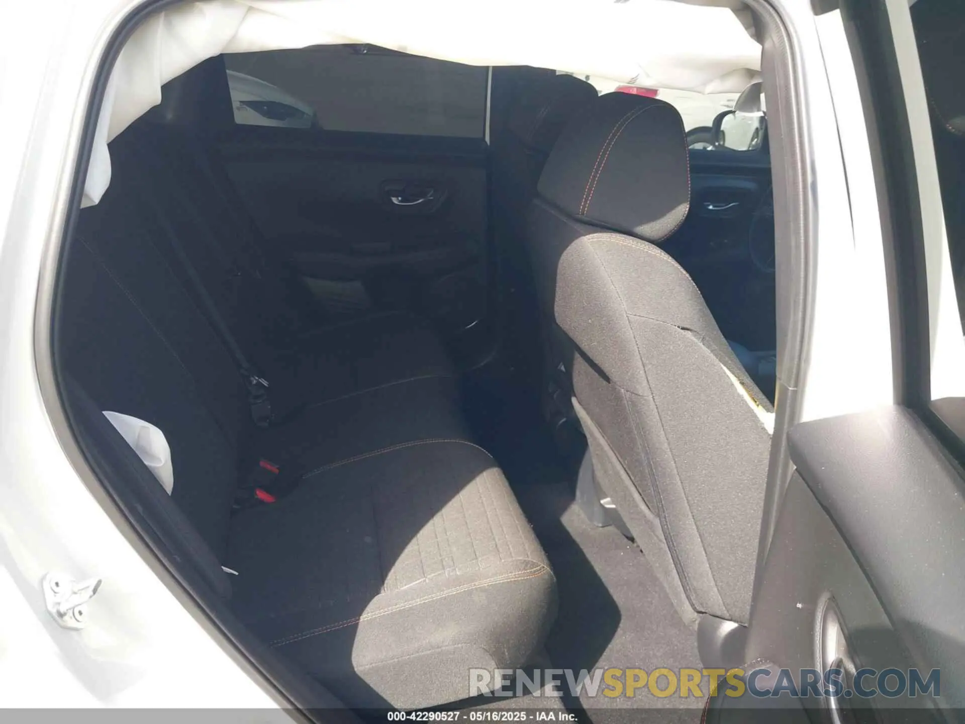 8 fotografías del automóvil dañado 3CZRZ1H53RM732713 HONDA HR-V 2024
