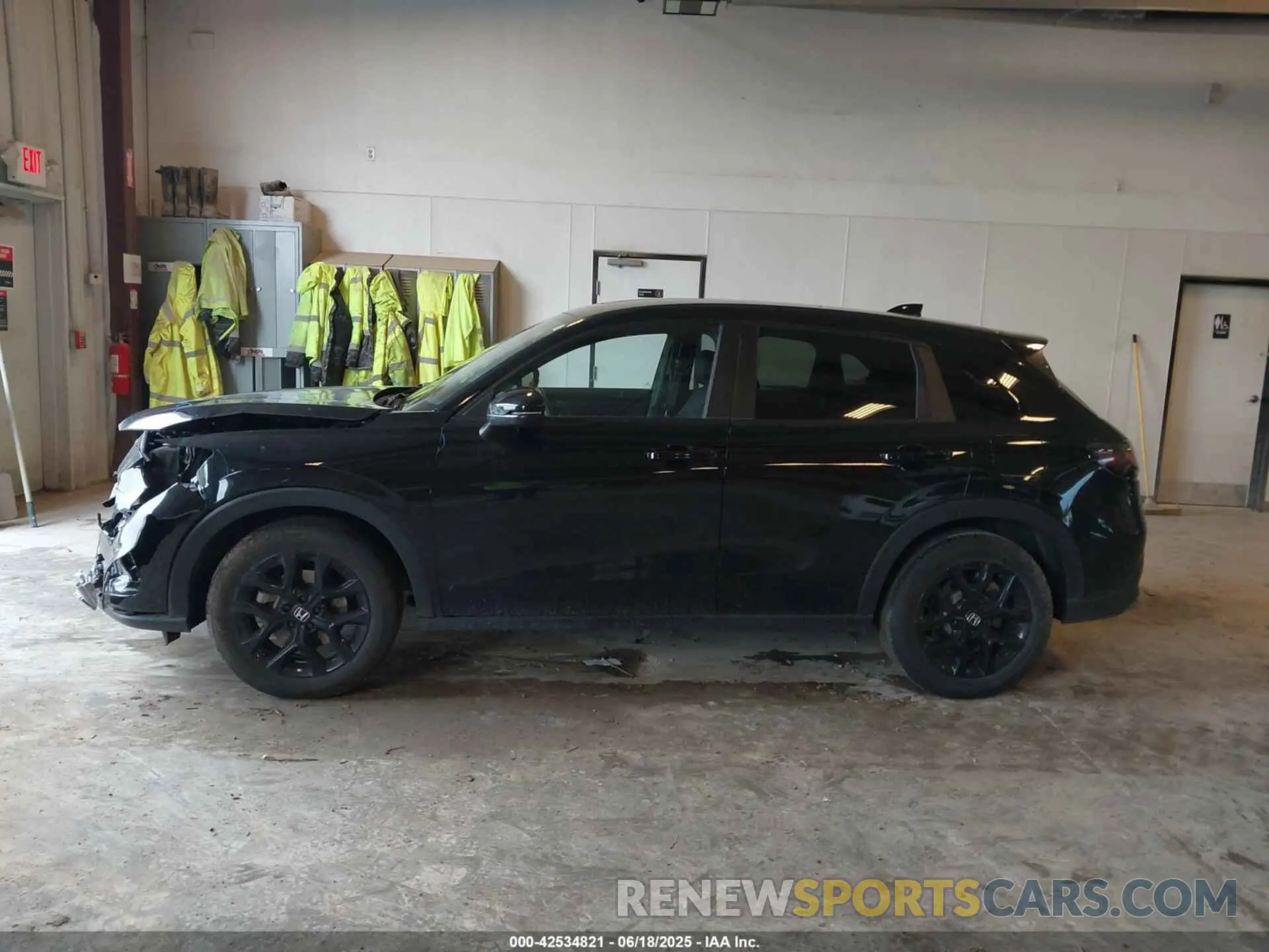 14 fotografías del automóvil dañado 3CZRZ1H54RM753389 HONDA HR-V 2024