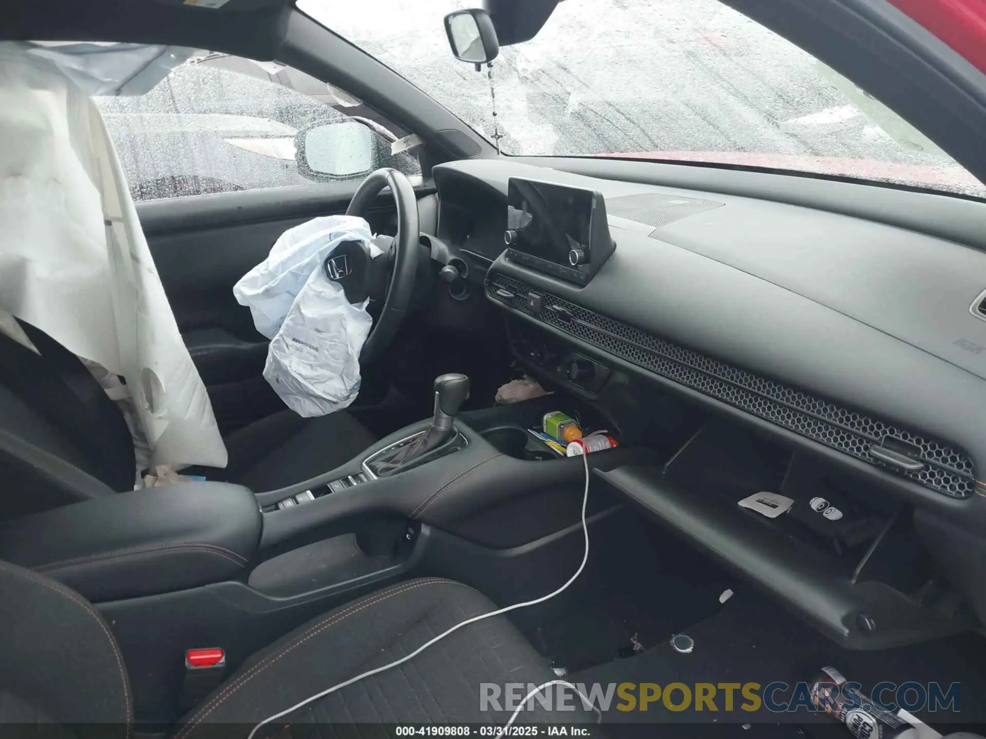 5 fotografías del automóvil dañado 3CZRZ1H55RM707635 HONDA HR-V 2024