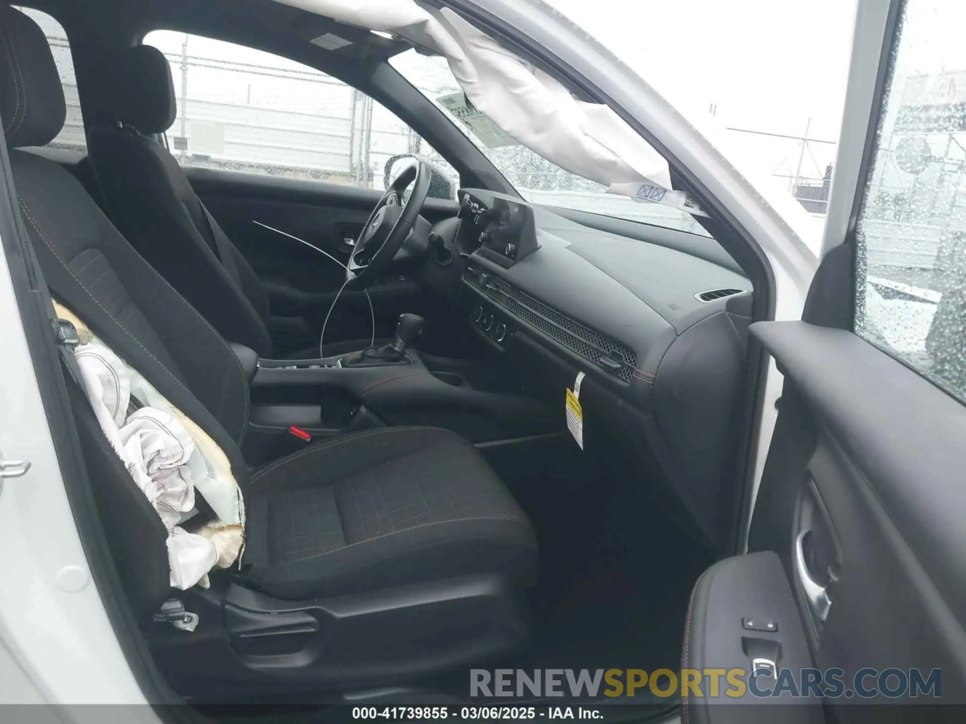 5 fotografías del automóvil dañado 3CZRZ1H55RM742613 HONDA HR-V 2024