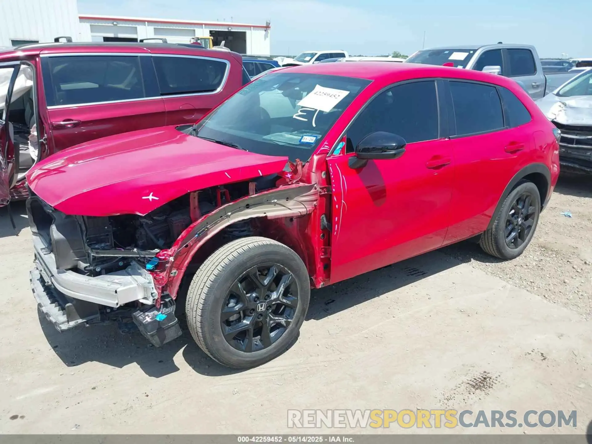 2 fotografías del automóvil dañado 3CZRZ1H57RM737266 HONDA HR-V 2024