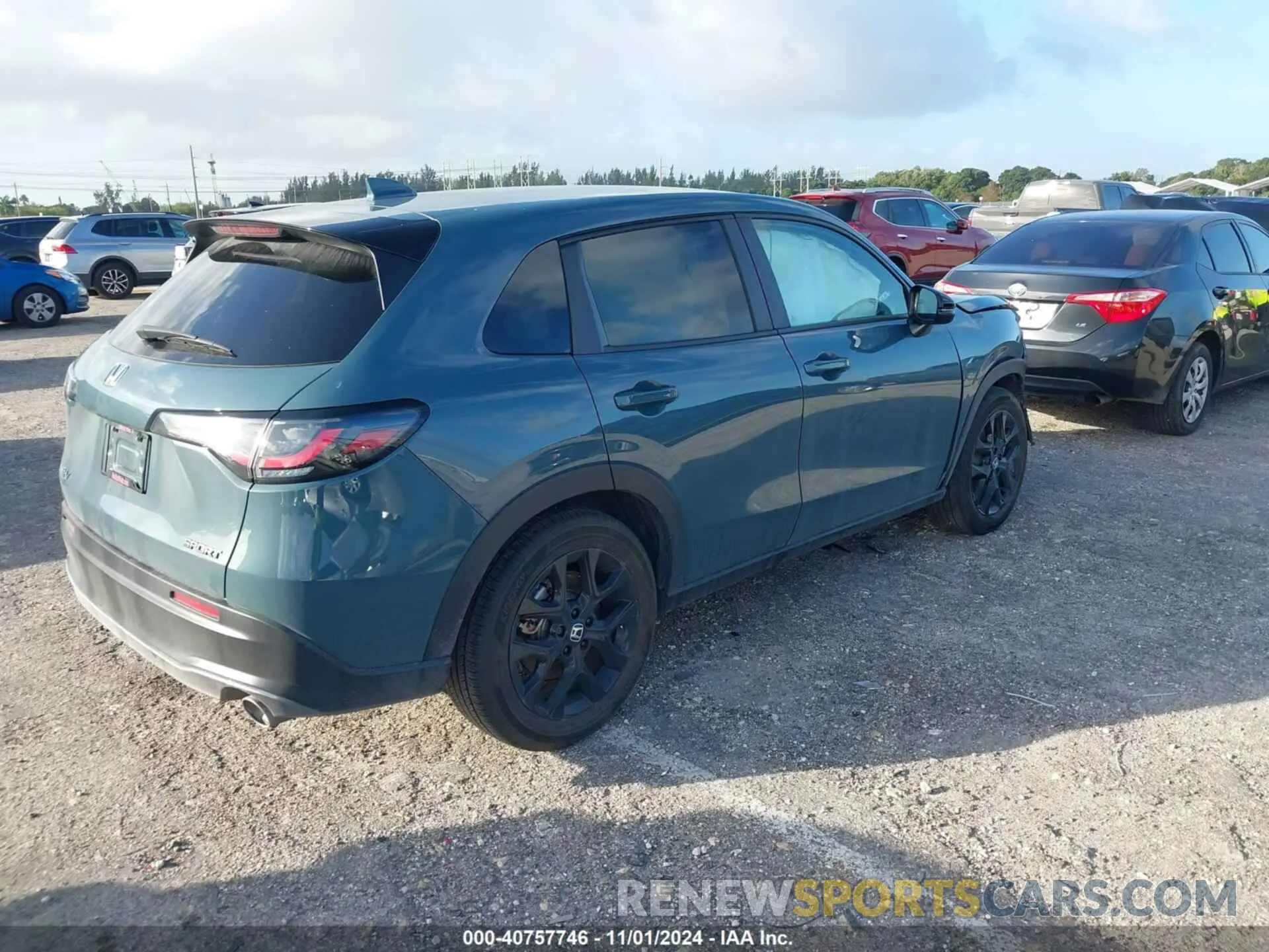 4 fotografías del automóvil dañado 3CZRZ1H57RM739339 HONDA HR-V 2024