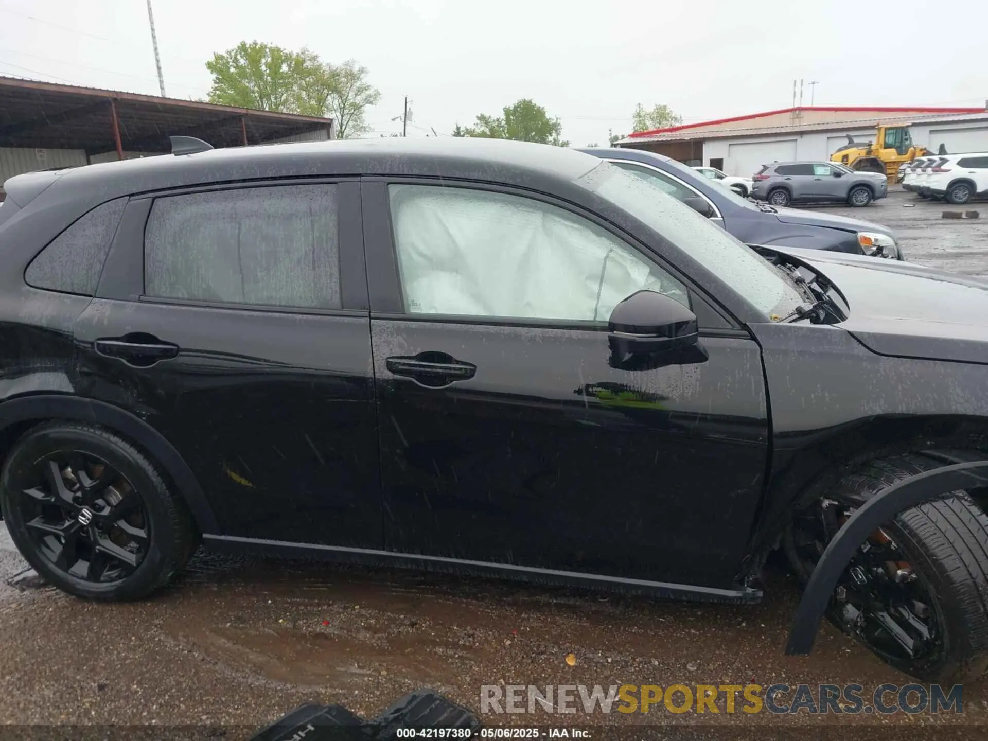 13 fotografías del automóvil dañado 3CZRZ1H57RM750003 HONDA HR-V 2024