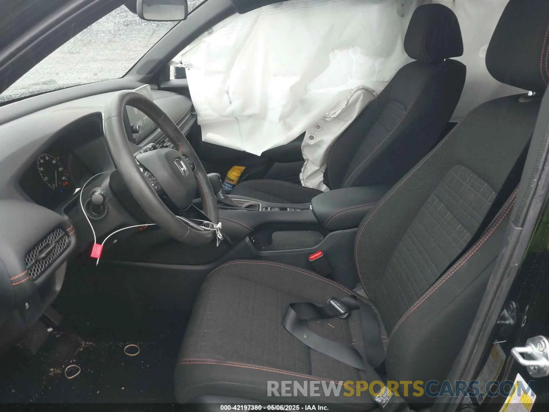 5 fotografías del automóvil dañado 3CZRZ1H57RM750003 HONDA HR-V 2024